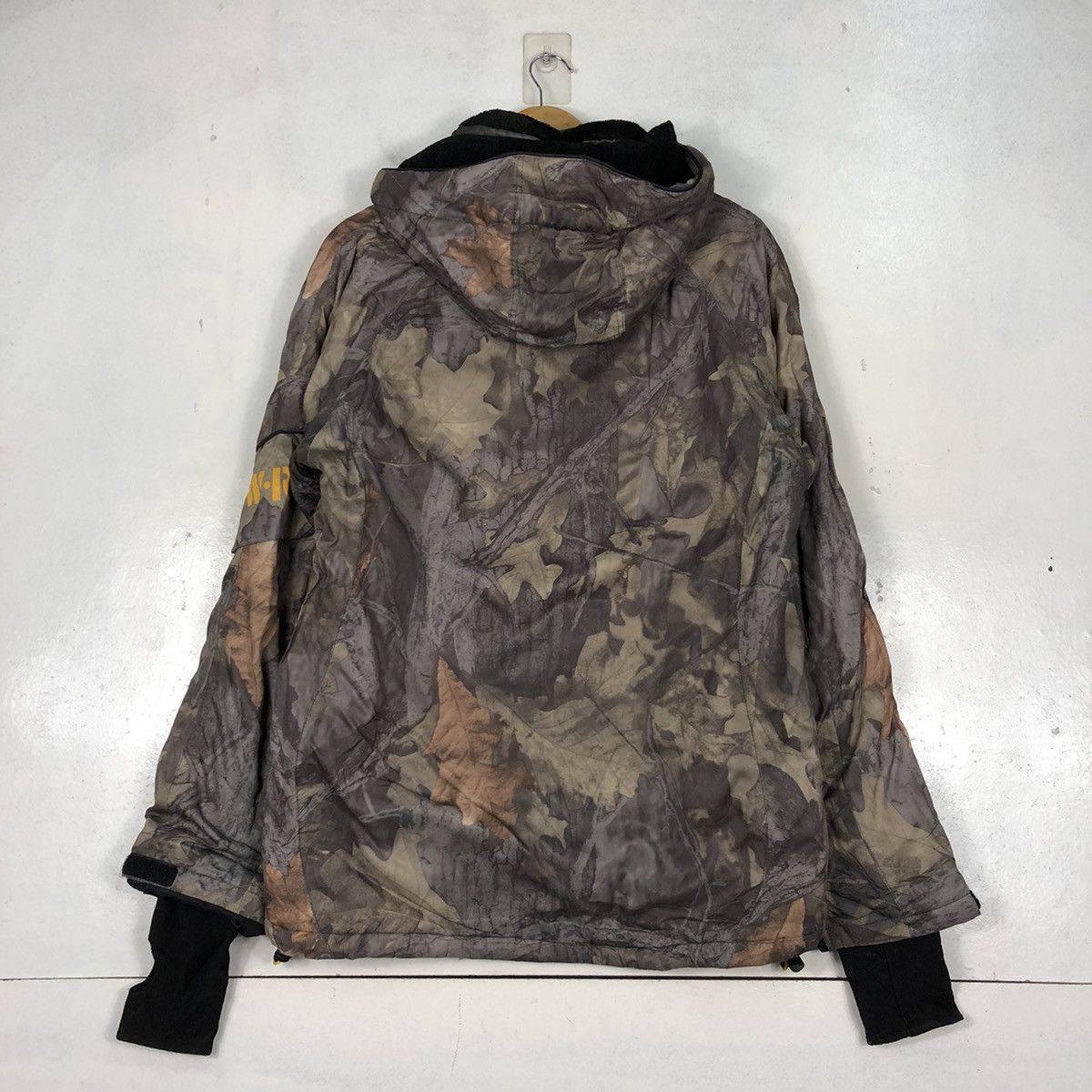 Vintage Vintage Water Rocks Camo tree Outdoor Jackets Size US M / EU 48-50 / 2 - 7 Thumbnail