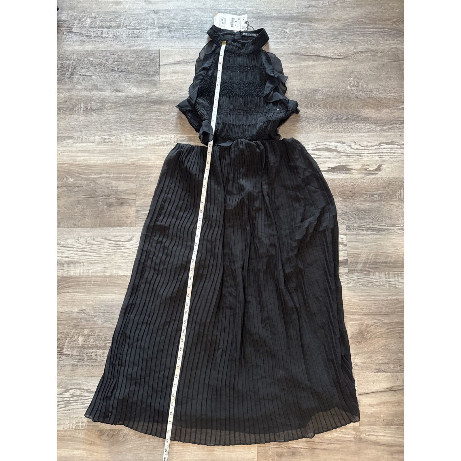 zara black pleated midi dress Black pleated midi dress