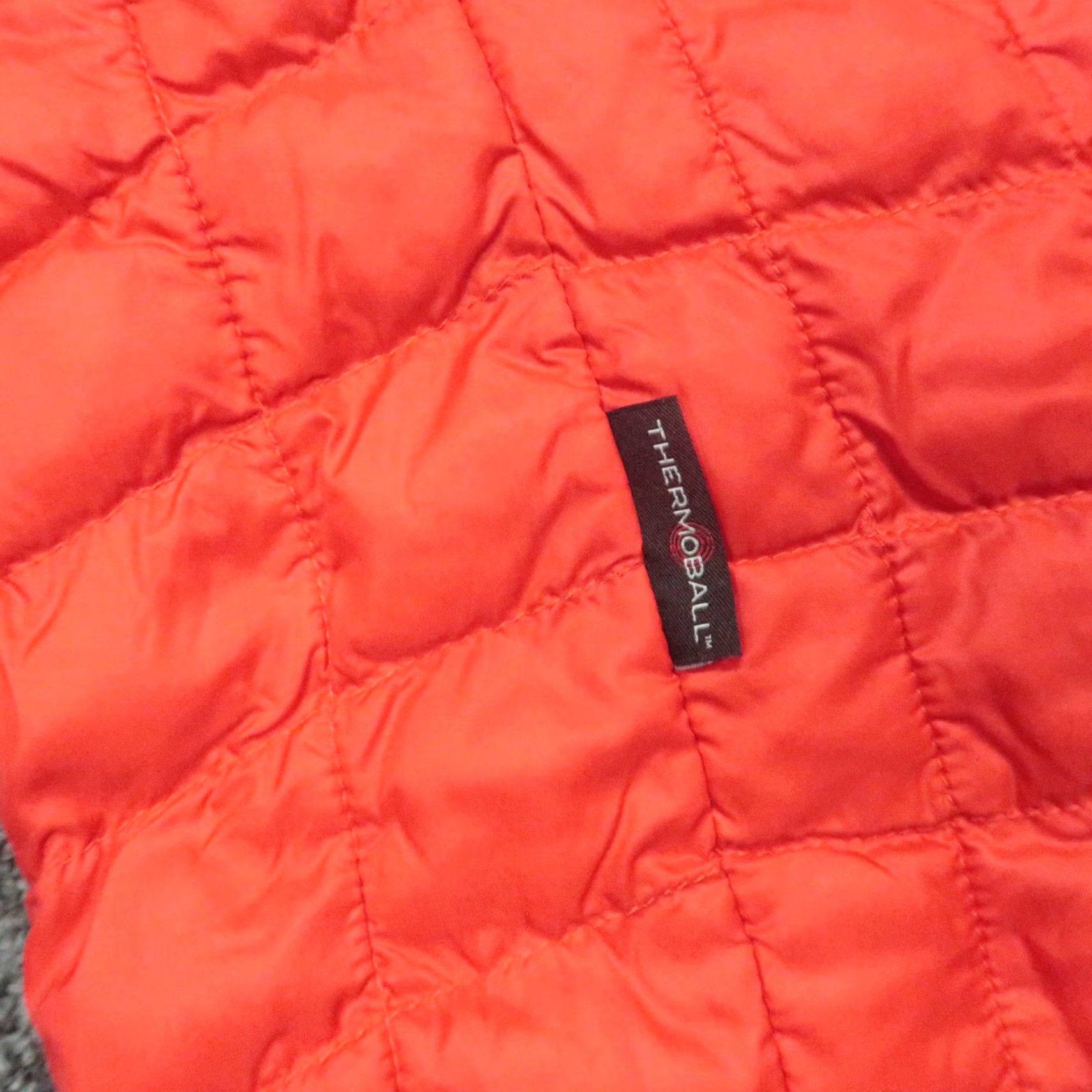 The North Face The North Face Jacket Womens Small Red Thermoball Quilted Puffer Full Zip Pocket Size S / US 4 / IT 40 - 6 Thumbnail