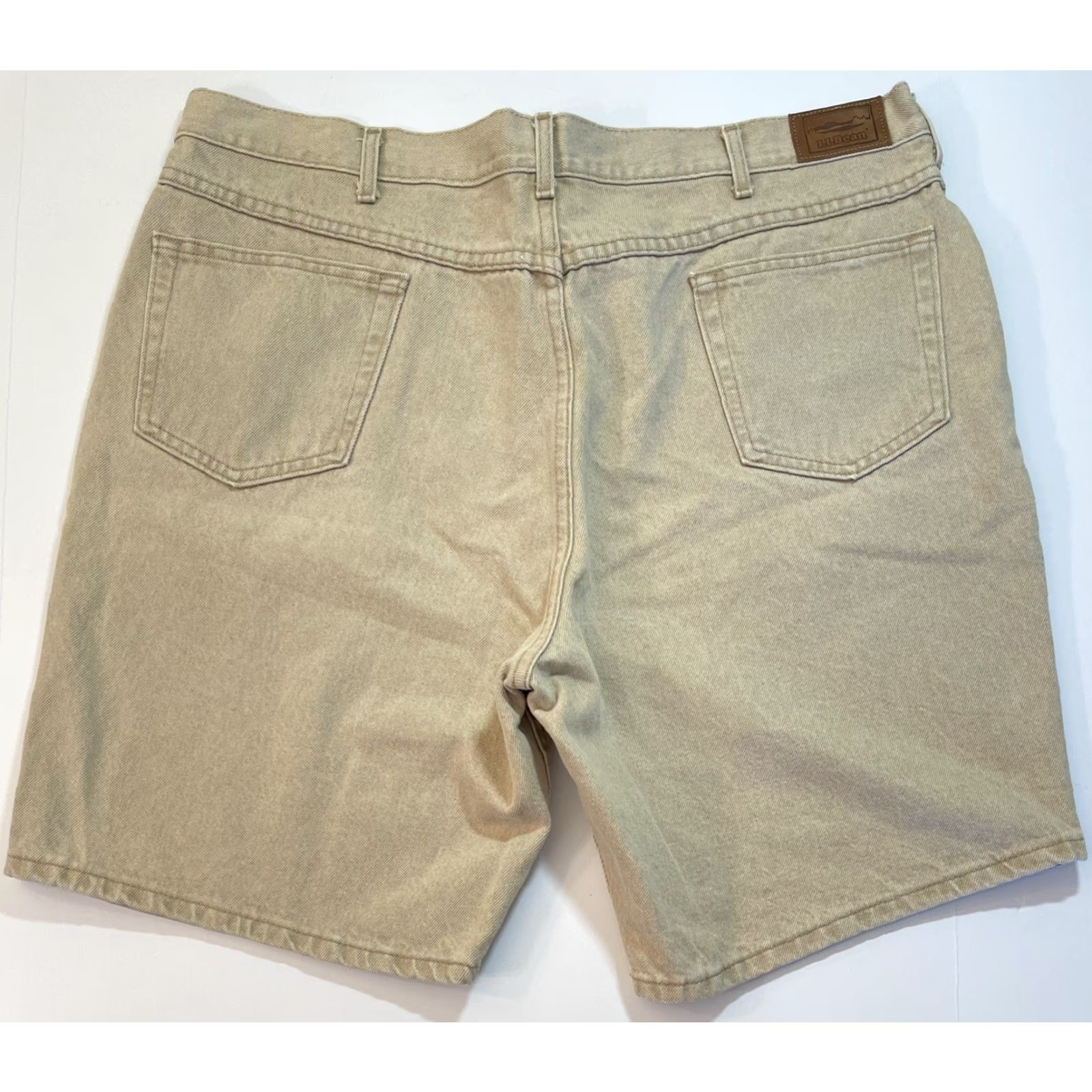 Vintage VINTAGE L.L. Bean Mens 90s USA Tan Denim Jean Shorts Flat Front Hiking Outdoor 42 Shirt/Shorts? Size US 42 / EU 58 - 4 Thumbnail