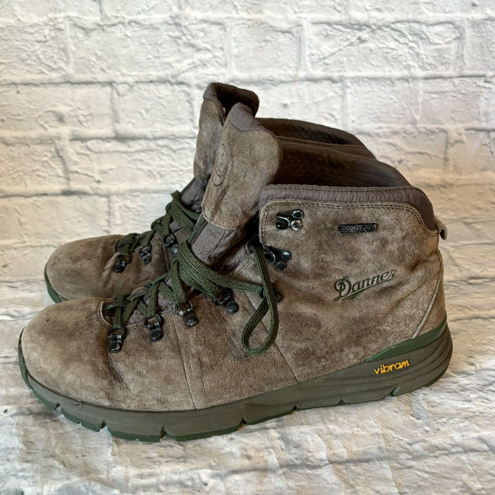 Danner Danner Mountain 600 Boots Brown Green Leather Vibram 4.5" 62243 Mens Size 14 D Boots Mens Size 14 Brown Size US 14 / EU 47 - 6 Thumbnail
