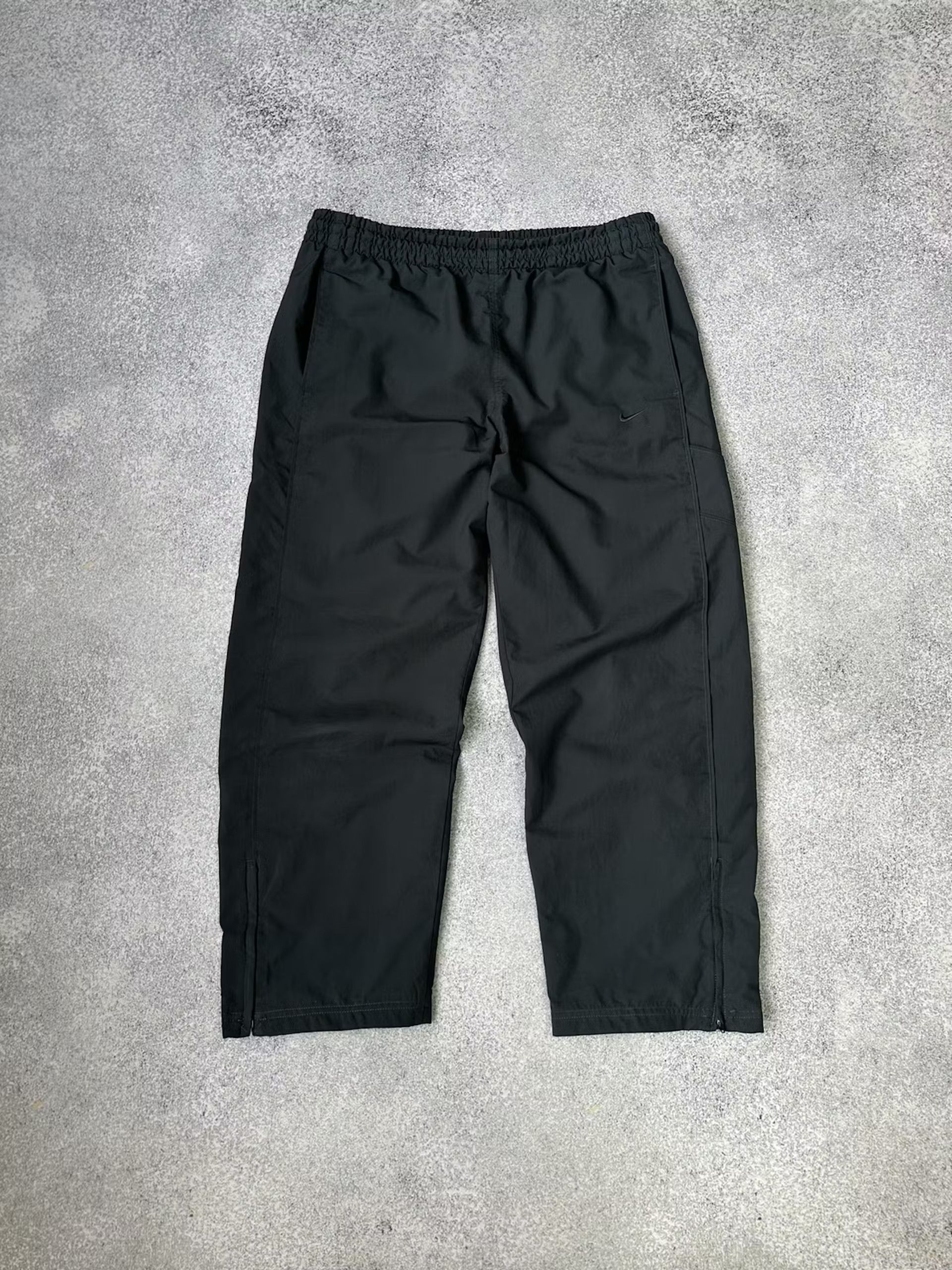 Vintage Nike Nylon Y2K Straight Sweatpants