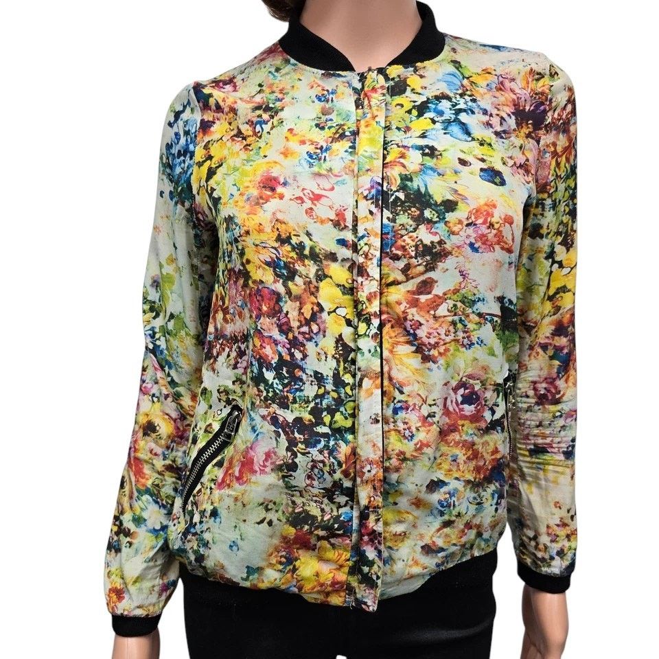 ZAPA Zapa Woman Floral Bomber Jacket Full zip S Lightweight Size S / US 4 / IT 40 - 5 Thumbnail