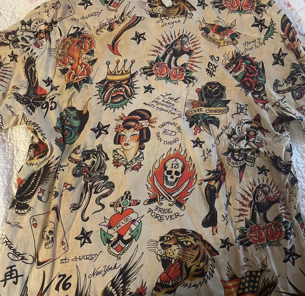 Ed Hardy Never worn men’s rare Ed Hardy front button up Size US XL / EU 56 / 4 - 3 Thumbnail