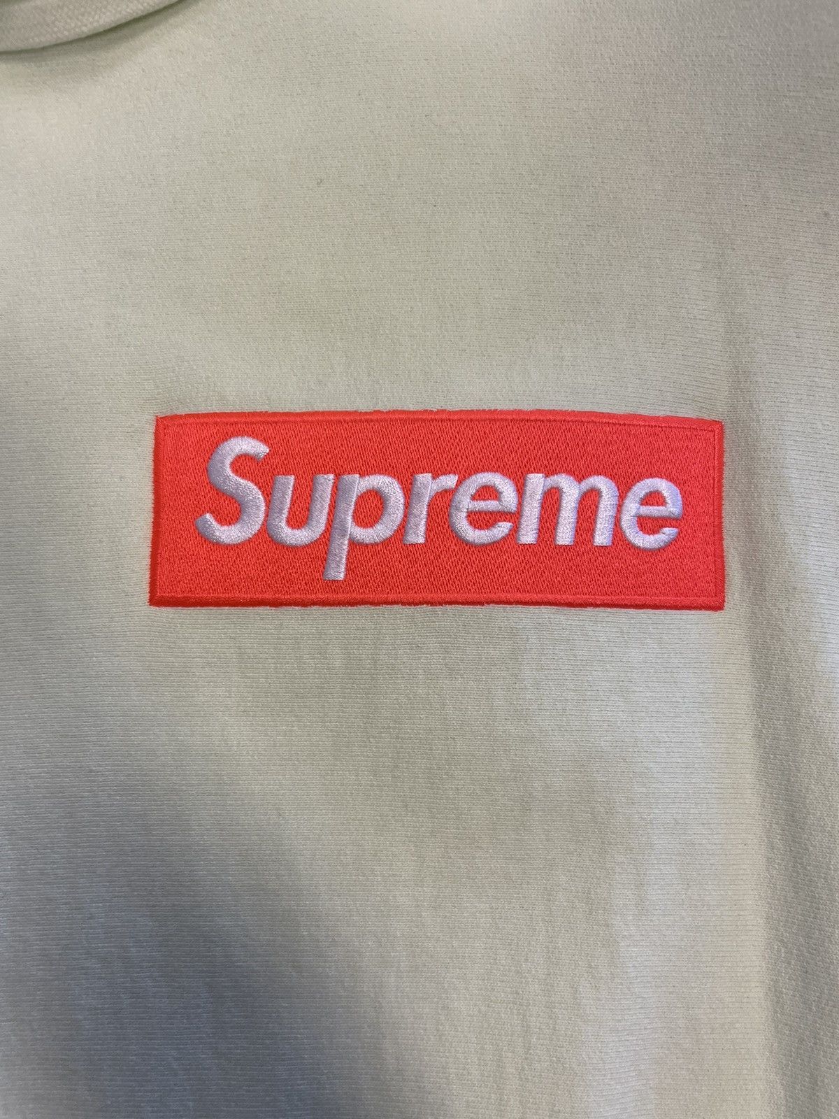 Supreme Supreme Box Logo Lime (2017) Size US XL / EU 56 / 4 - 2 Thumbnail
