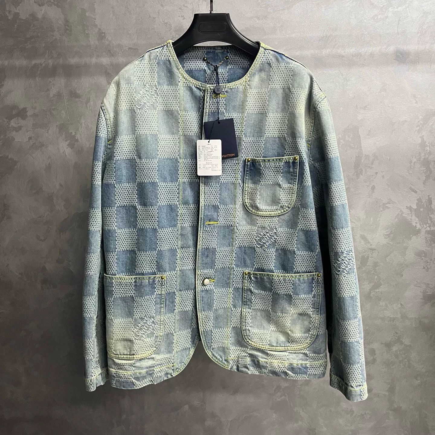 Louis Vuitton Louis Vuitton Plaid Blue Light Jacket m Men Size US M / EU 48-50 / 2 - 1 Thumbnail