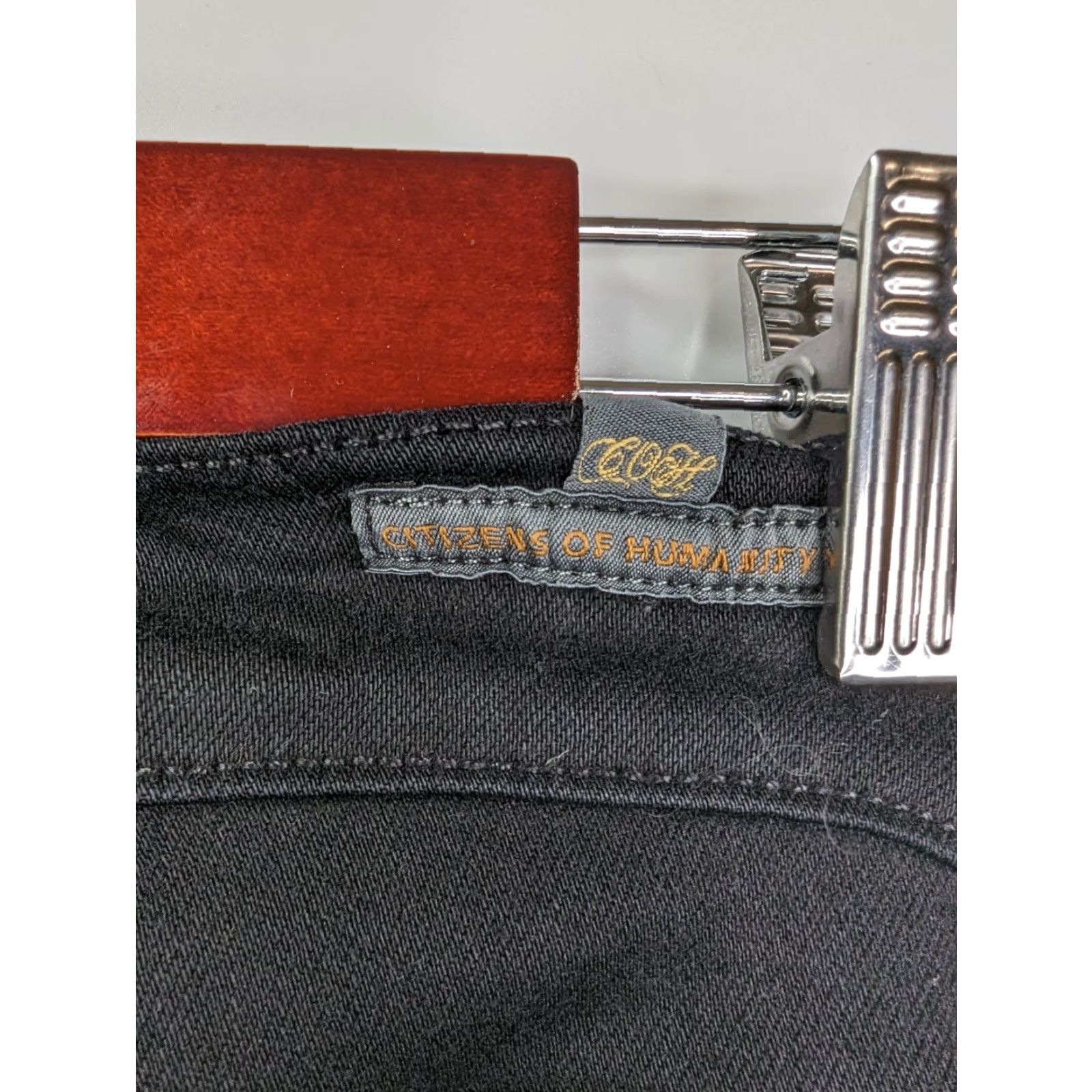 Citizens Of Humanity COH Citizens of Humanity Avedon Skinny Jeans Size 24 Black Denim 1300 Size 42" / US 20 - 6 Thumbnail