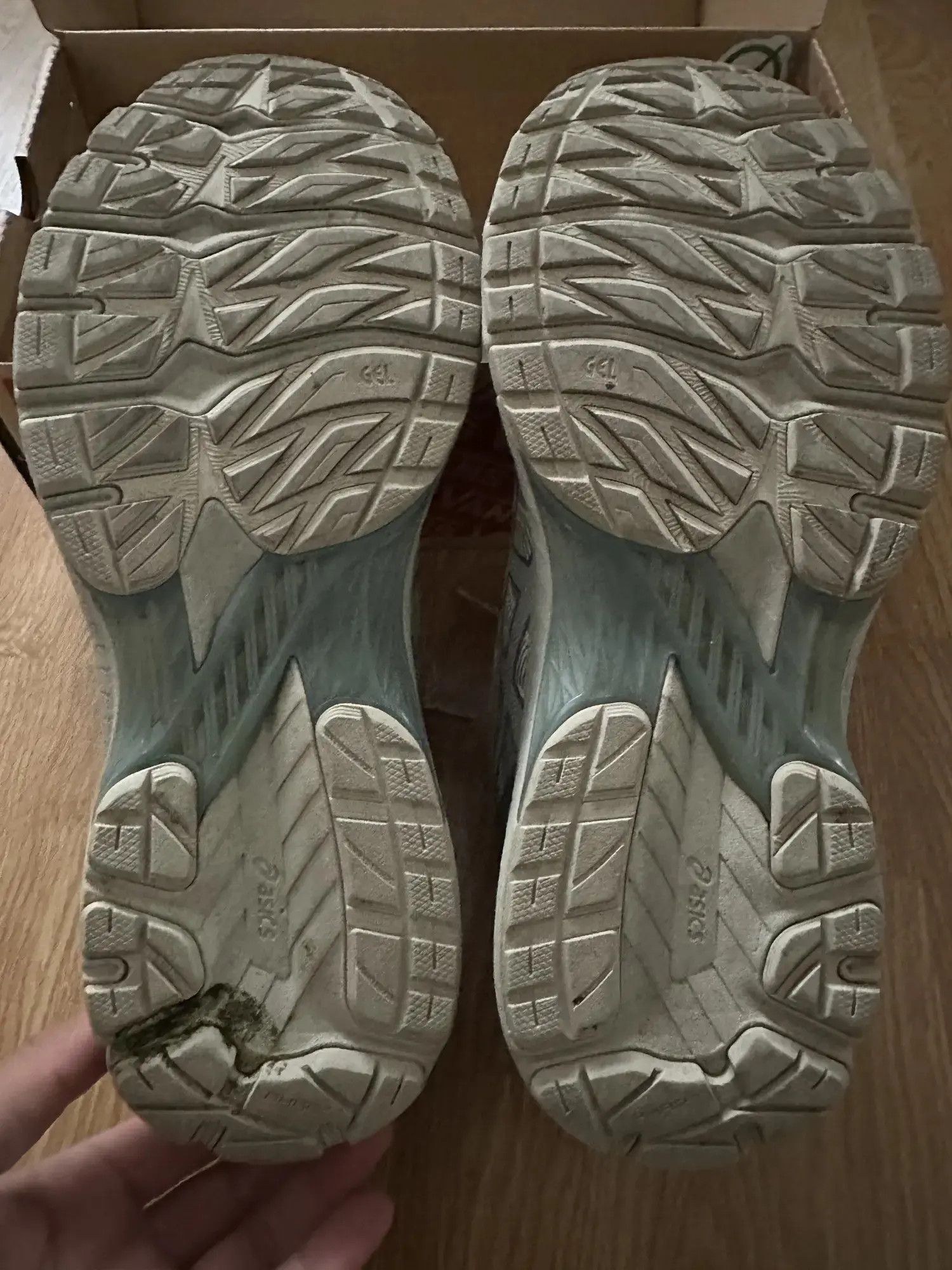 Asics Gel Terrain Size US 10.5 / EU 43-44 - 10 Thumbnail