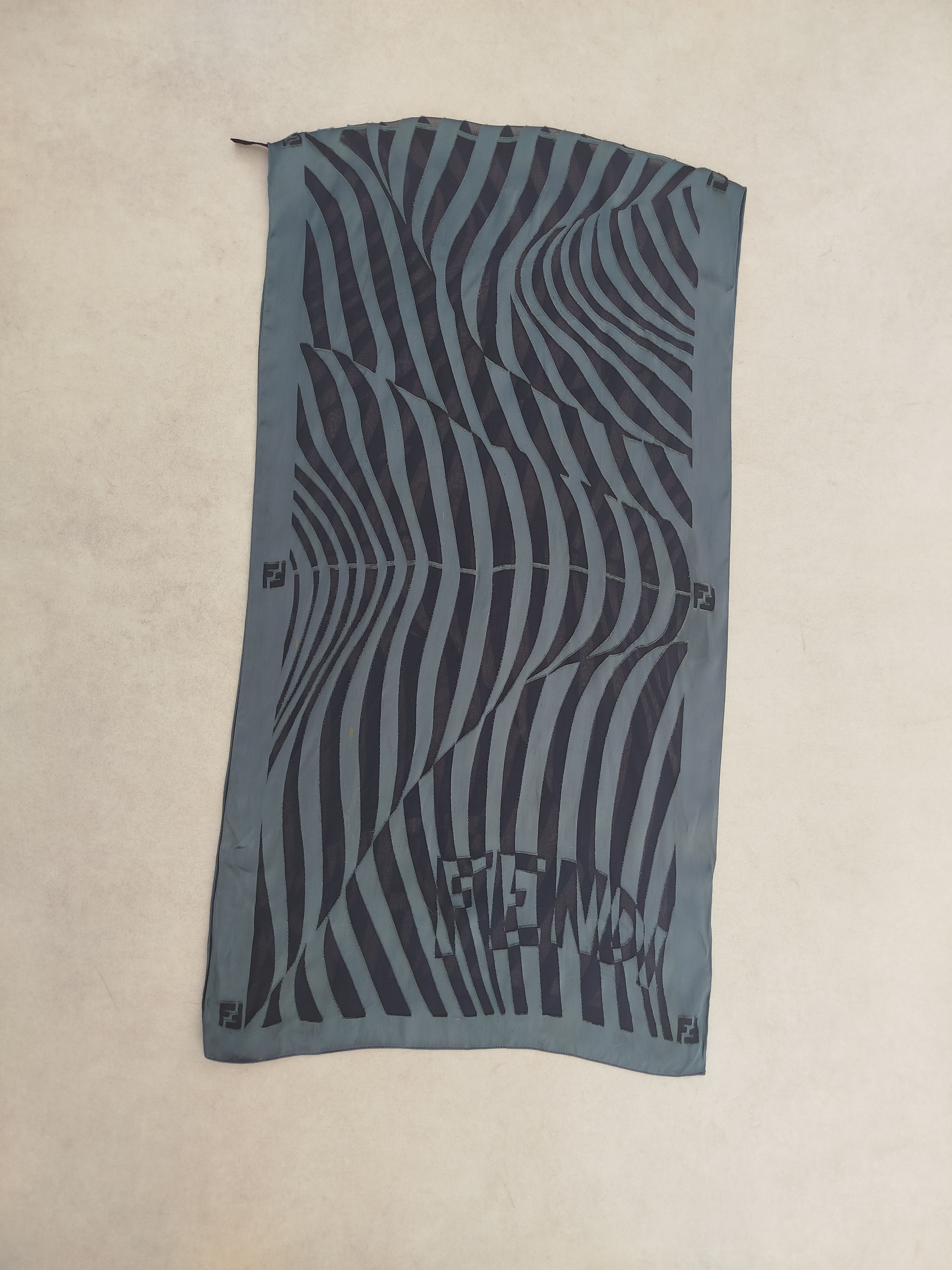 Fendi Fendi green silk rayon scarf Size ONE SIZE - 1 Thumbnail