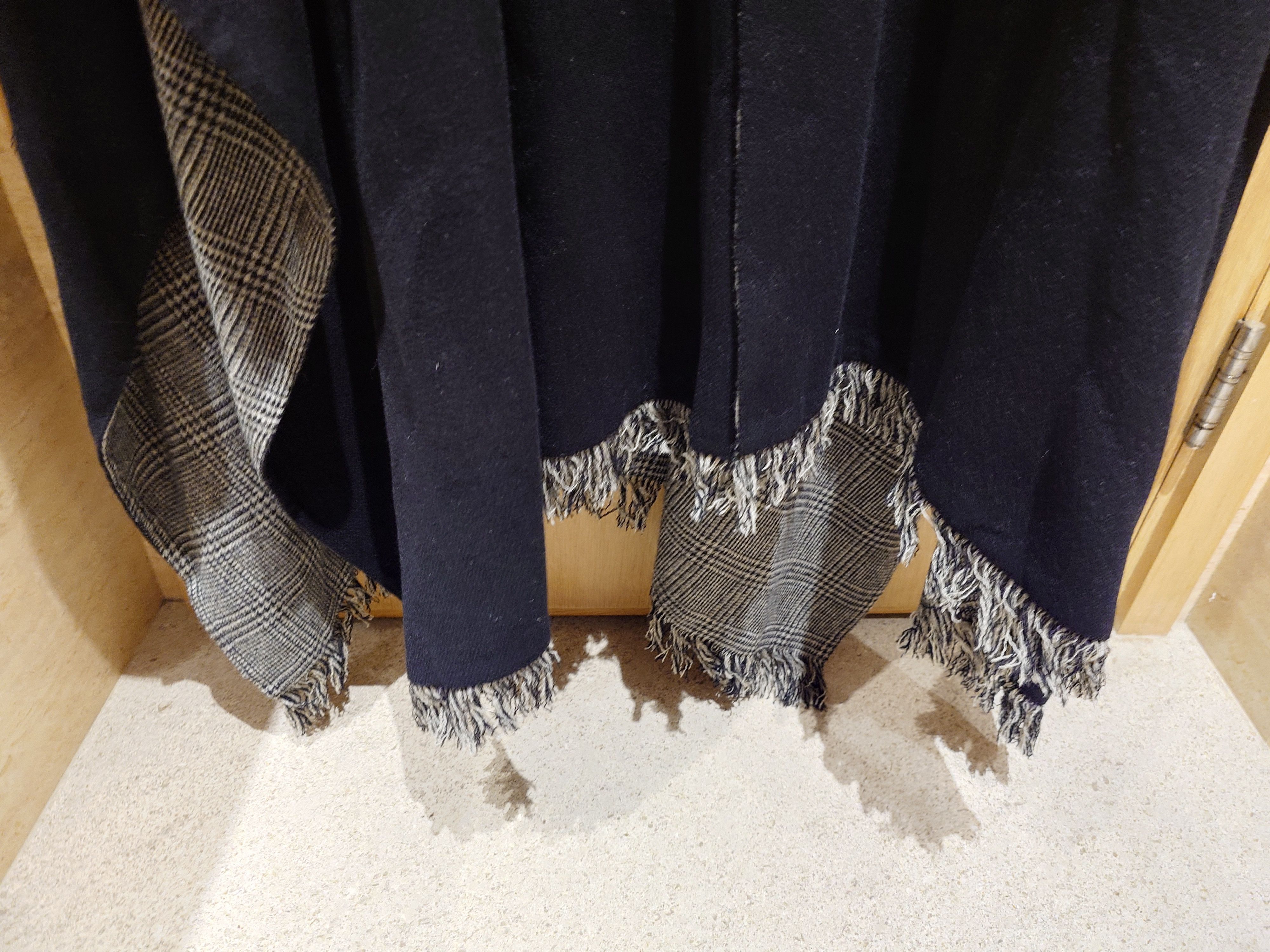 Yohji Yamamoto Yohji Yamamoto FW 21 Reversible Cloak Size US S / EU 44-46 / 1 - 3 Thumbnail