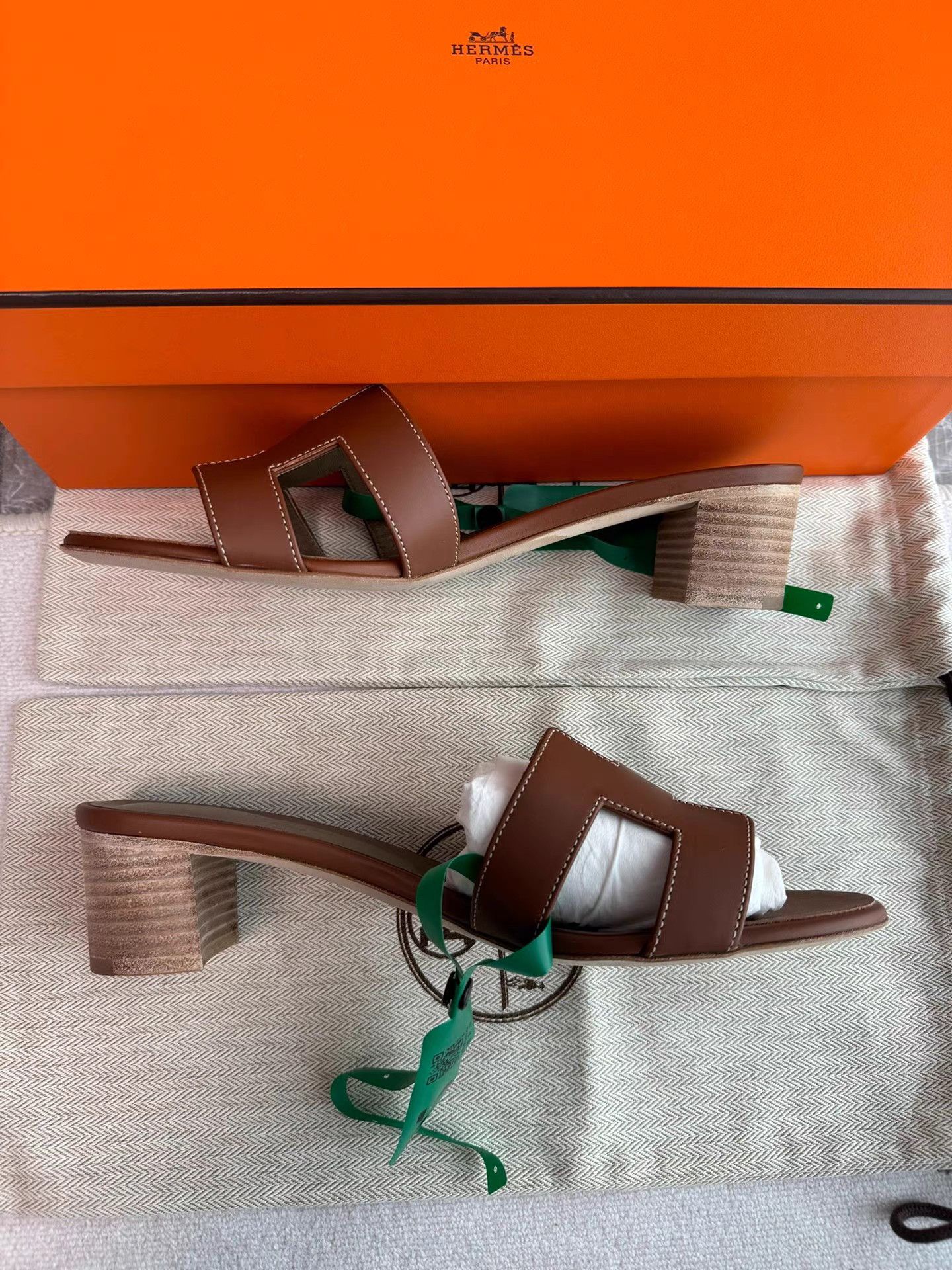 Hermes Hermès Oasis Low-Heel Sandals K6 Size US 9.5 / IT 39.5 - 6 Thumbnail