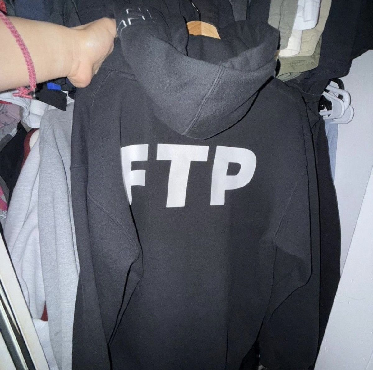Fuck The Population FTP x lakai black hoodie Size US M / EU 48-50 / 2 - 2 Thumbnail