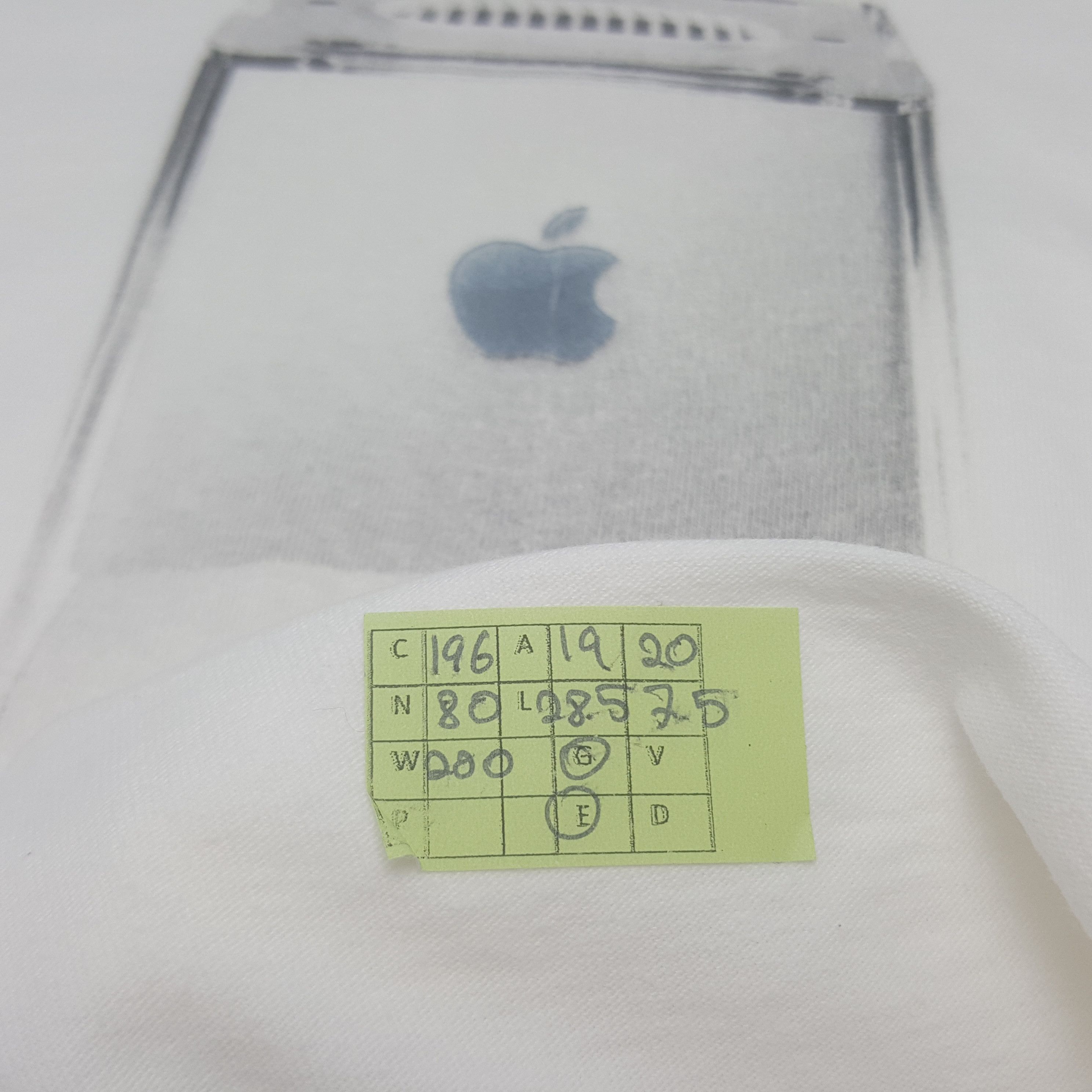 Apple × Vintage Vintage Apple Power Mac G4 Cube Gadget T-shirt Size US M / EU 48-50 / 2 - 9 Thumbnail