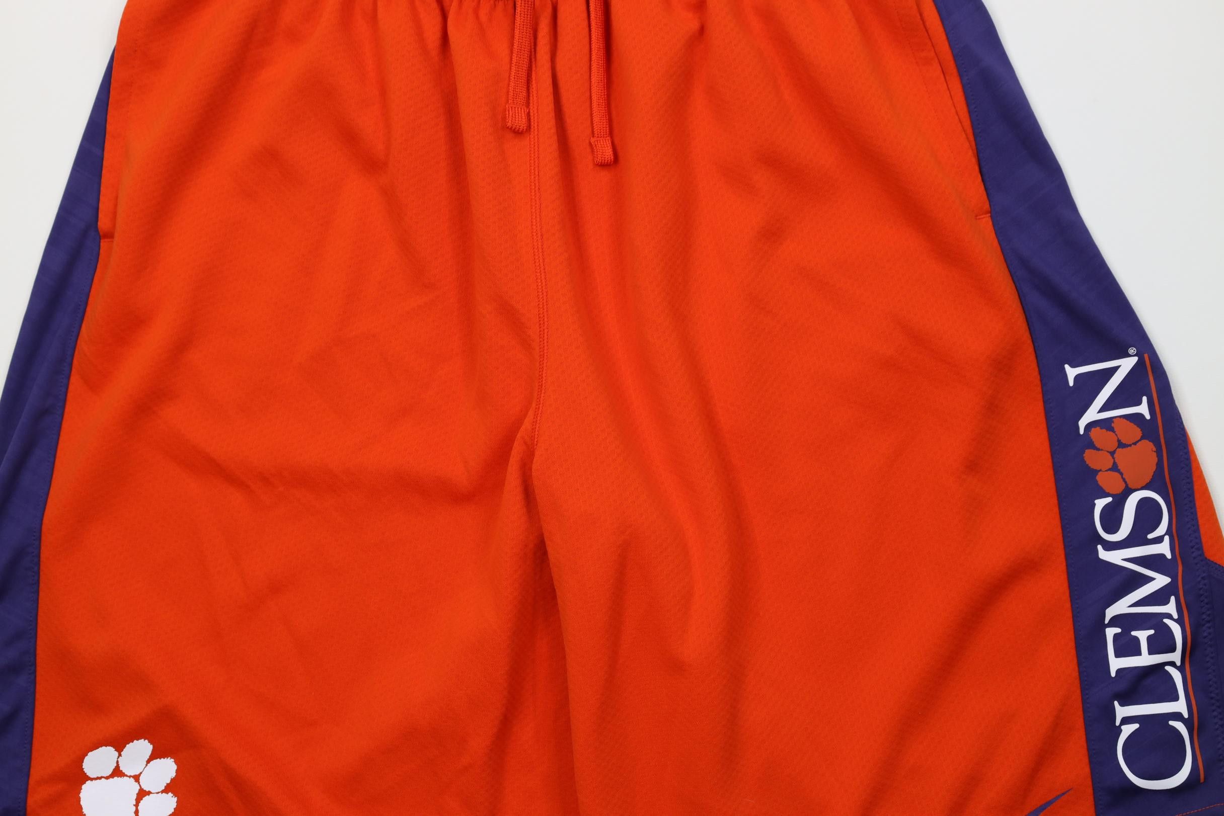 Nike Nike Clemson University Football Basketball Gym Shorts Size US 36 / EU 52 - 3 Thumbnail