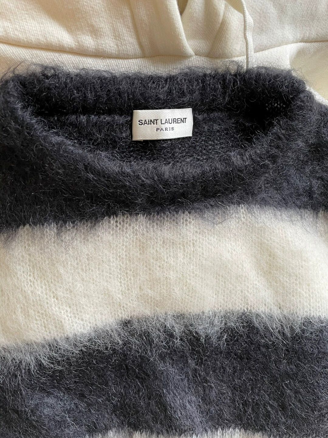 Saint Laurent Paris Saint Laurent Paris Black and white striped sweater with holes Size US XS / EU 42 / 0 - 1 Thumbnail