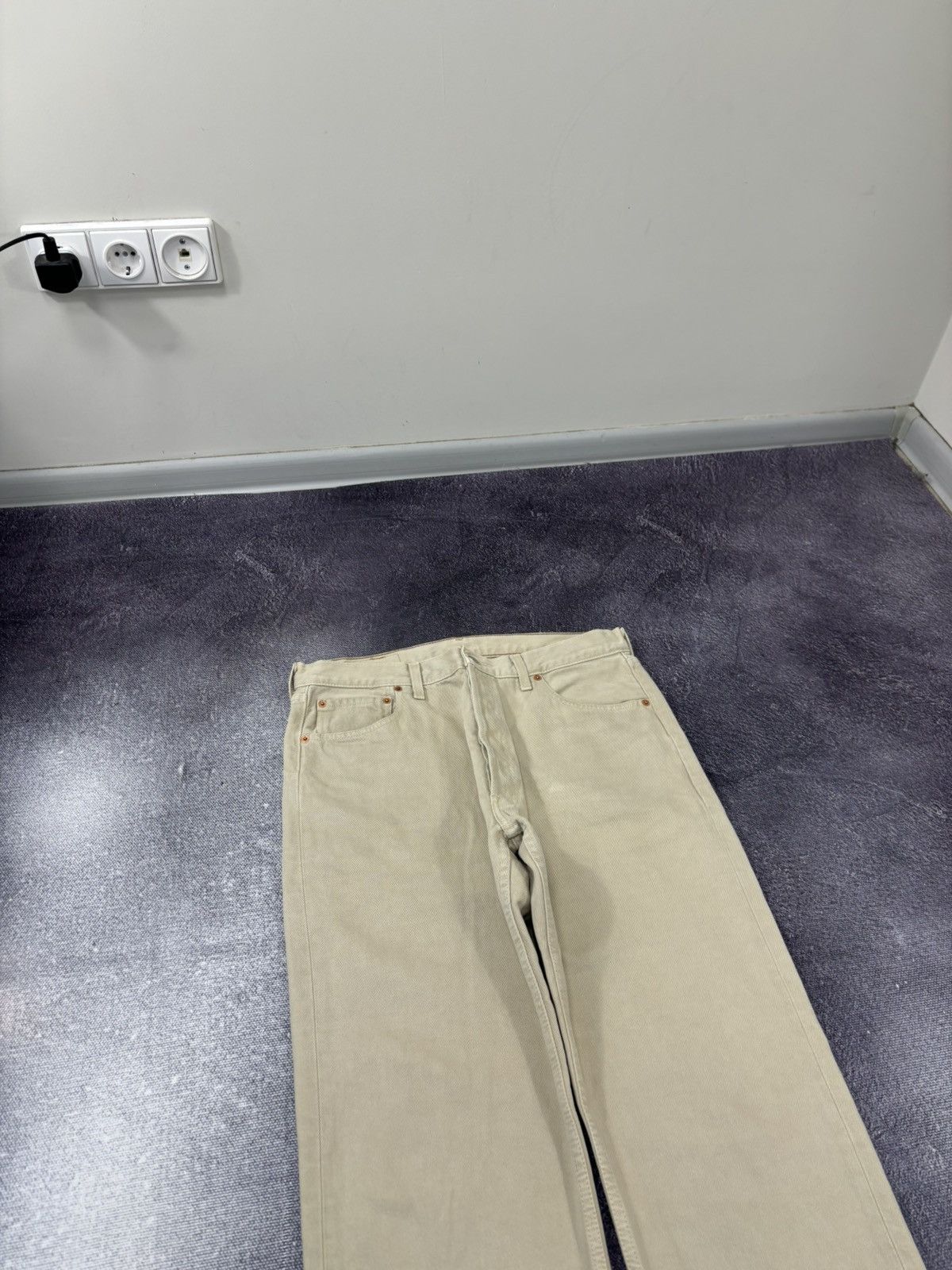 Levi's Vintage 90s Levi’s 501 Cream Custom Snake Hype Denim Jeans Size US 36 / EU 52 - 14 Thumbnail