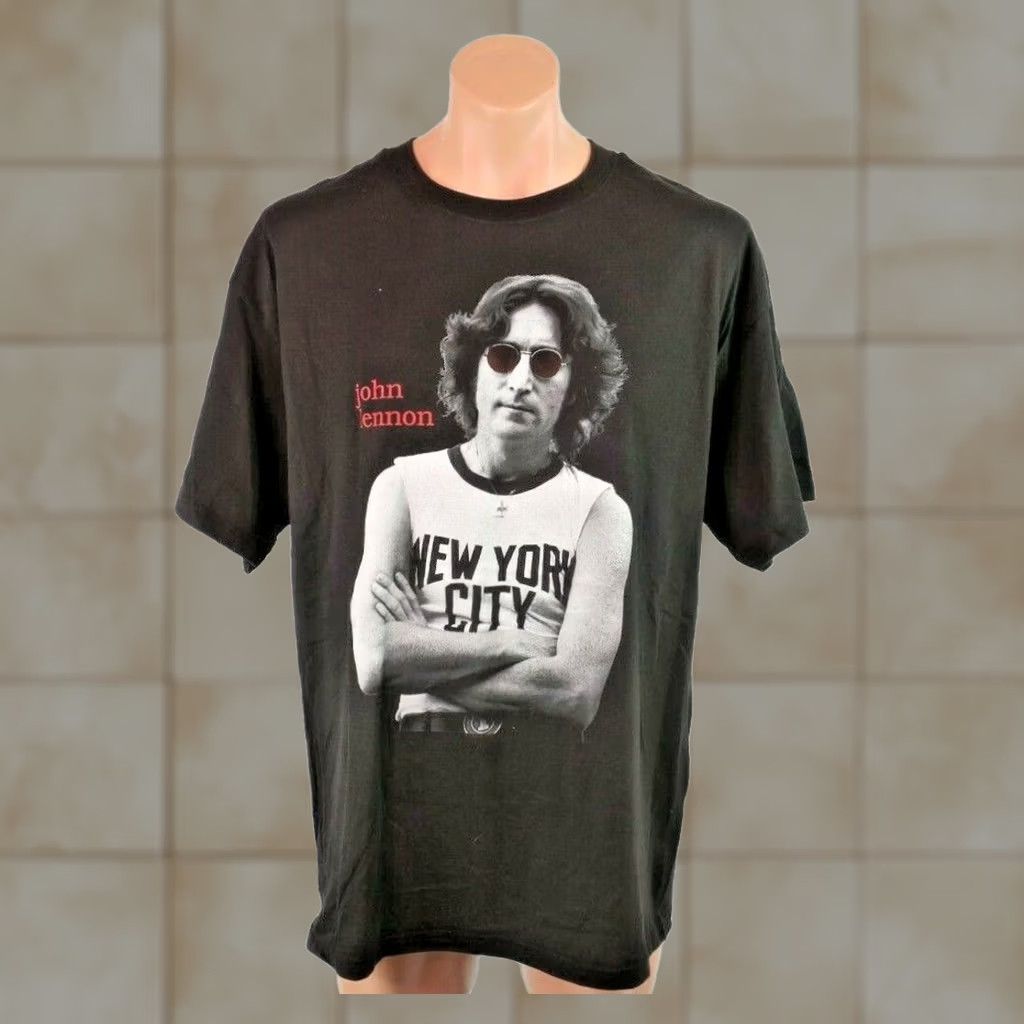 Vintage 1990s John Lennon New York City portrait graphic t-shirt