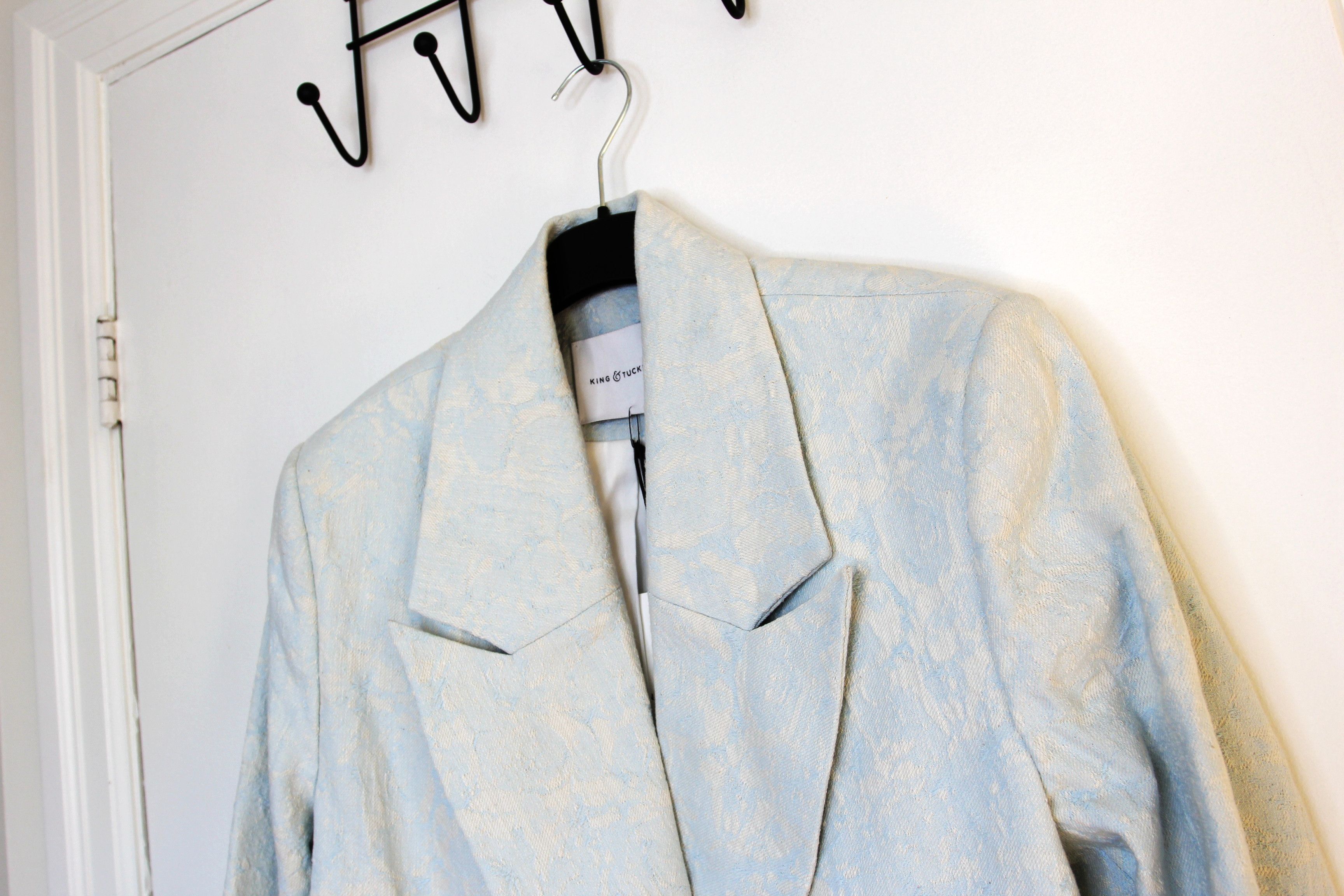 King & Tuckfield BNWT SS25 KING & TUCKFIELD FLORAL DENIM BLAZER JACKET S Size US S / EU 44-46 / 1 - 4 Thumbnail