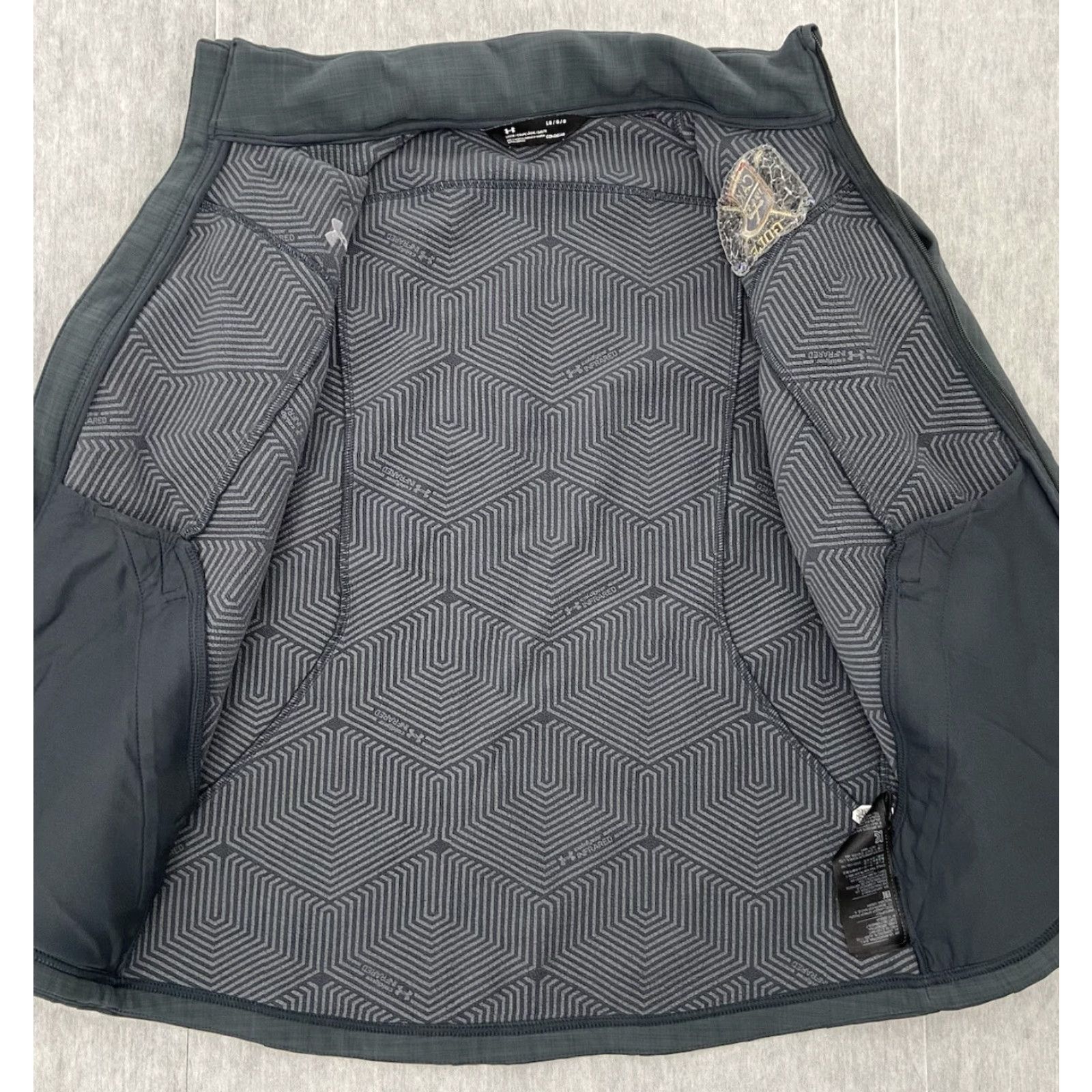 Under Armour VINTAGE Under Armour Jacket Women's Large Gray Full Zip ColdGear Infrared Golf Activewear jackets Women Size L / US 10 / IT 46 - 2 Thumbnail