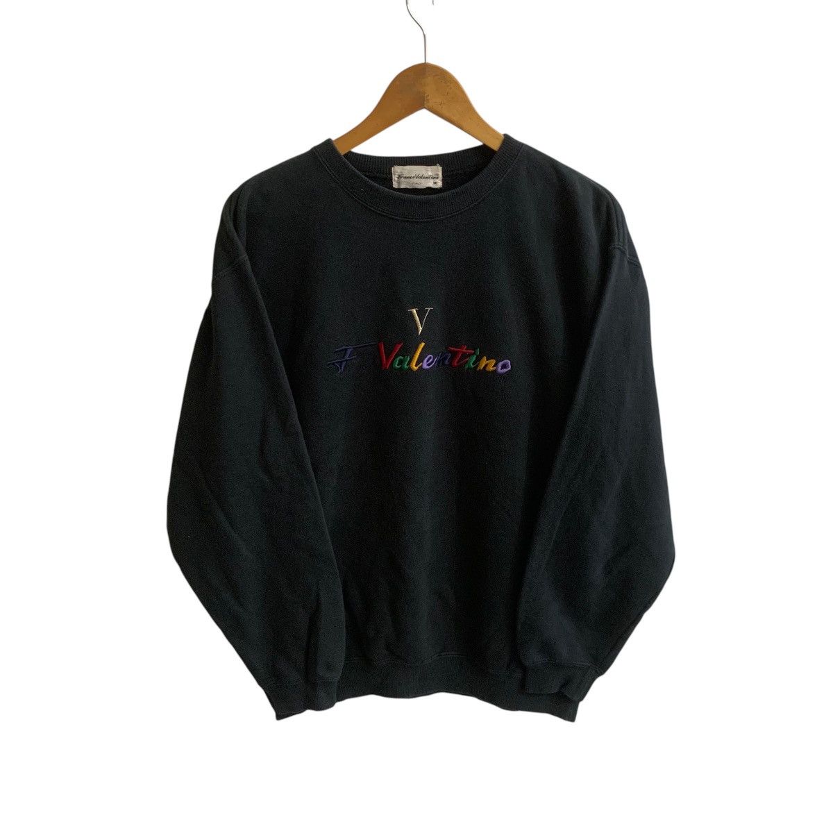 Valentino × Vintage Vintage Franco Valentino Sweatshirt Black Spell Out Medium Size US M / EU 48-50 / 2 - 1 Thumbnail