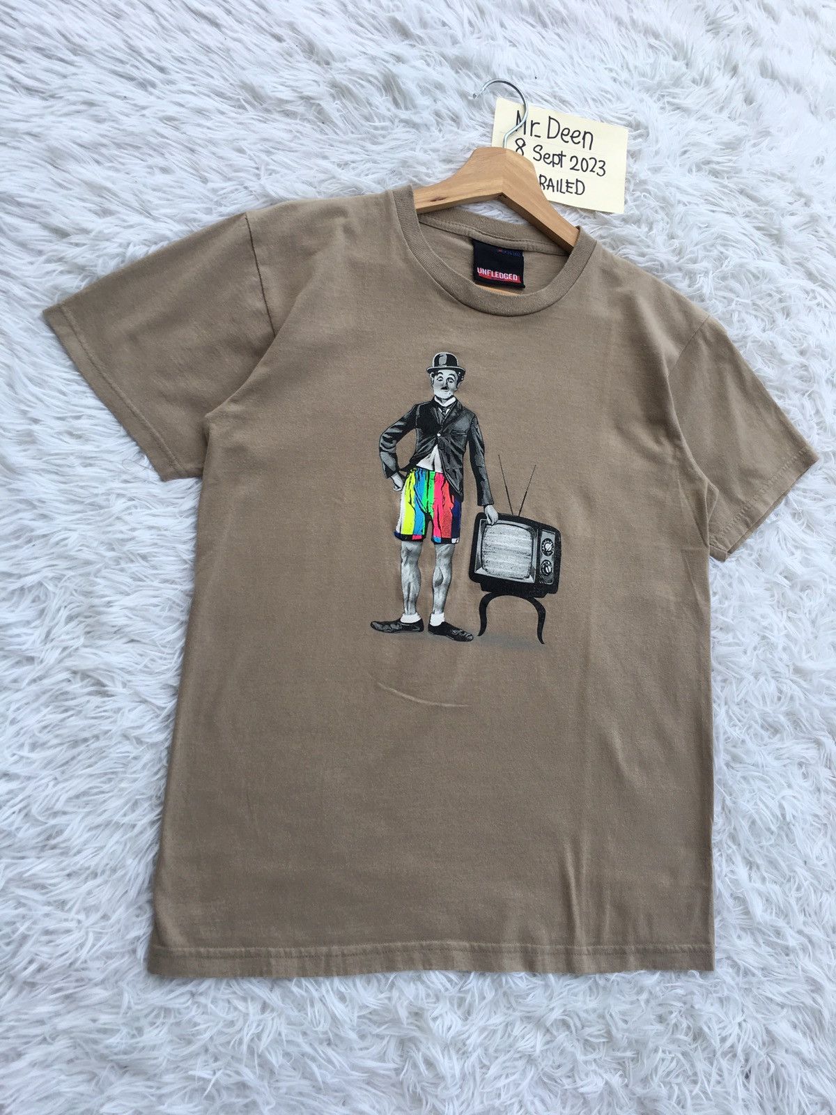 Vintage Rare Vtg Unfledged Charlie Chaplin Tshirt Japanese Brand Size US S / EU 44-46 / 1 - 2 Thumbnail
