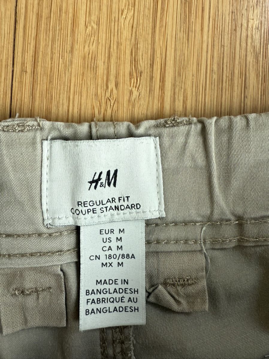 H&M Regular Fit coupe standard Size US 31 - 3 Thumbnail