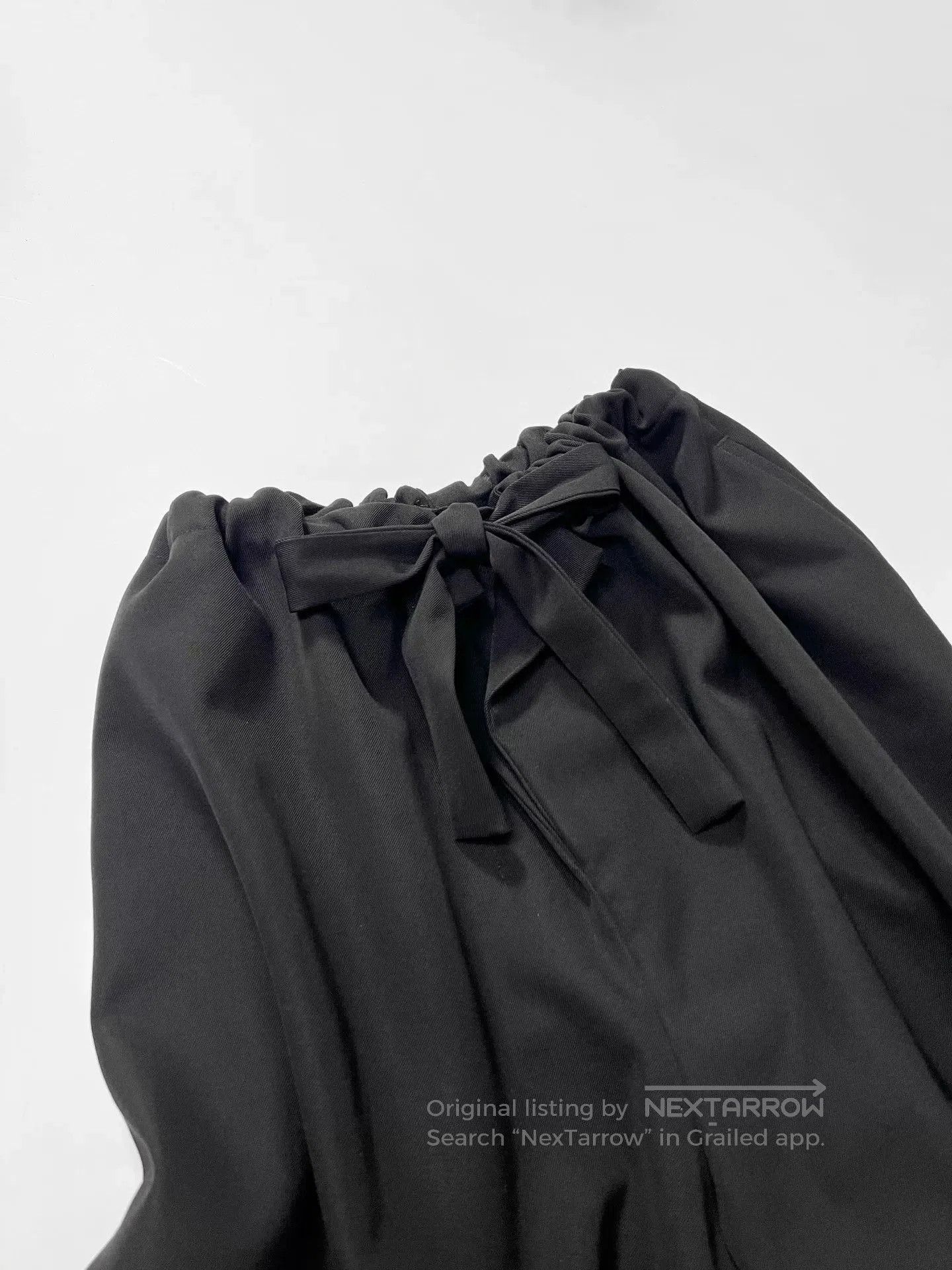 Yohji Yamamoto Yohji Yamamoto Black Tie Waist Shorts. Size 23" - 2 Thumbnail