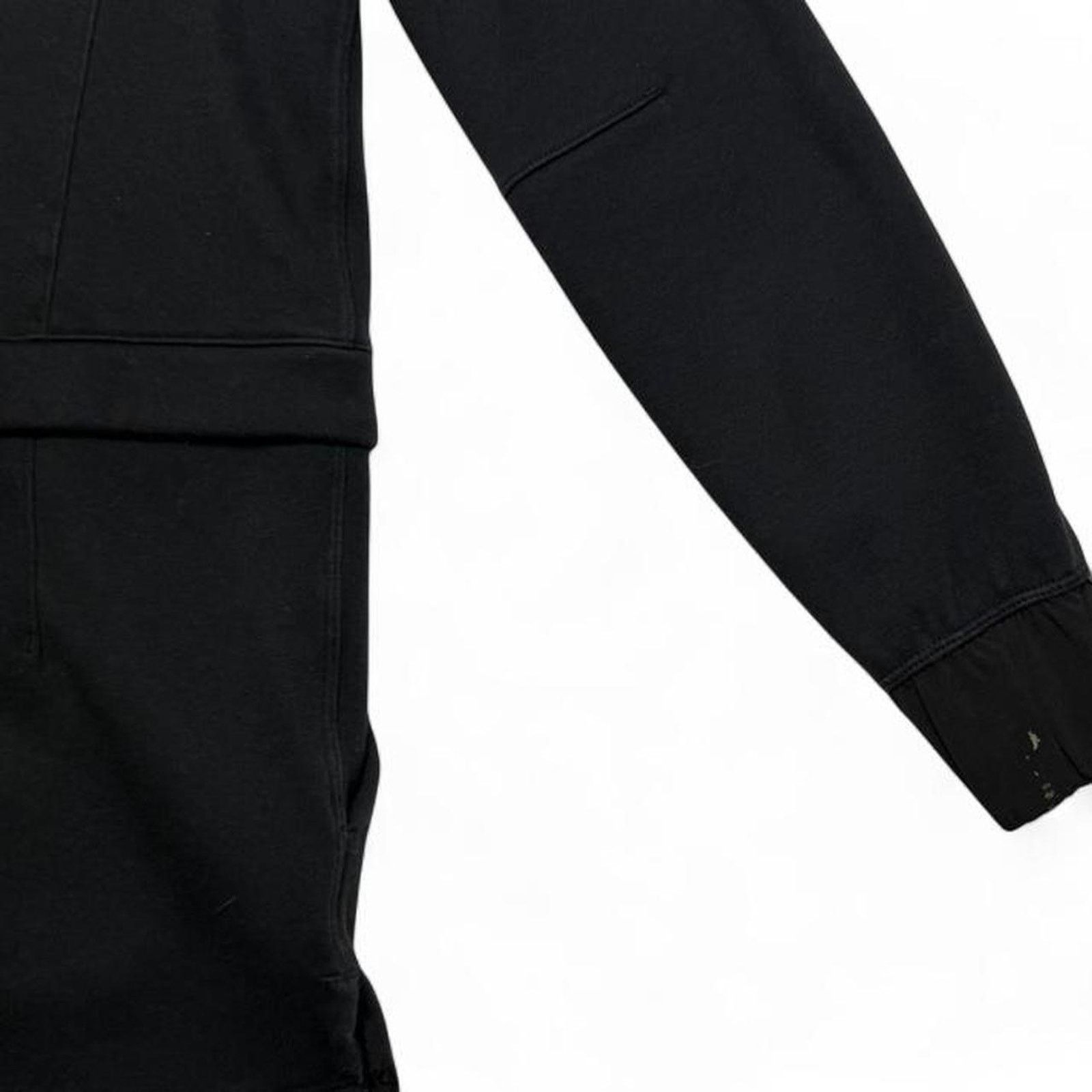 Lululemon Lululemon Light Warmth Black Full Zip Jacket women’s size 4 Size S / US 4 / IT 40 - 8 Thumbnail