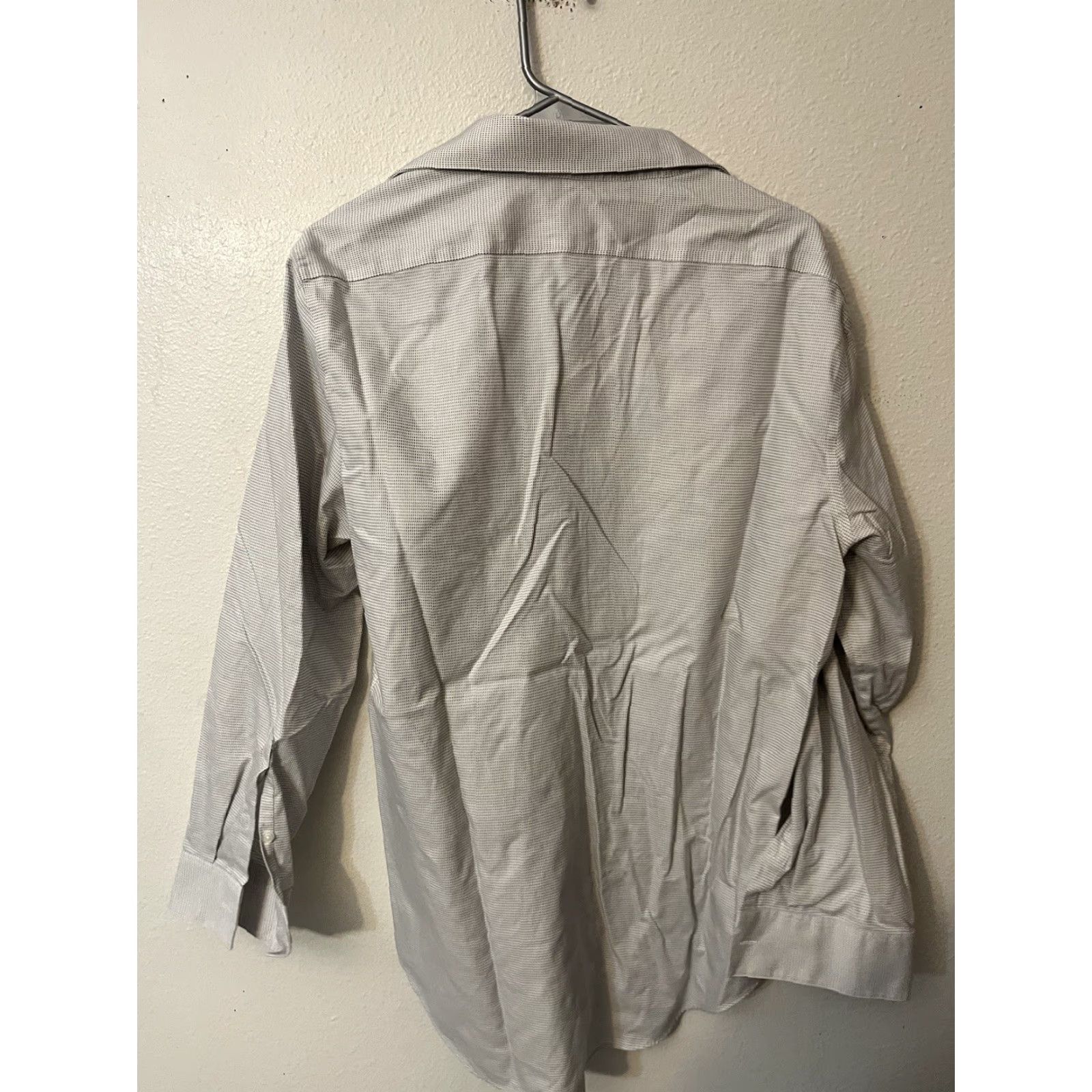 Calvin Klein Calvin Klein Shirt Gray Solid Slim Fit Large 100% Cotton Dress Shirt Men Size US L / EU 52-54 / 3 - 2 Thumbnail