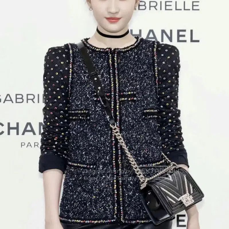 Chanel Chanel Women's Black Wool Jacket with Embellishments . Size L / US 10 / IT 46 - 2 Thumbnail