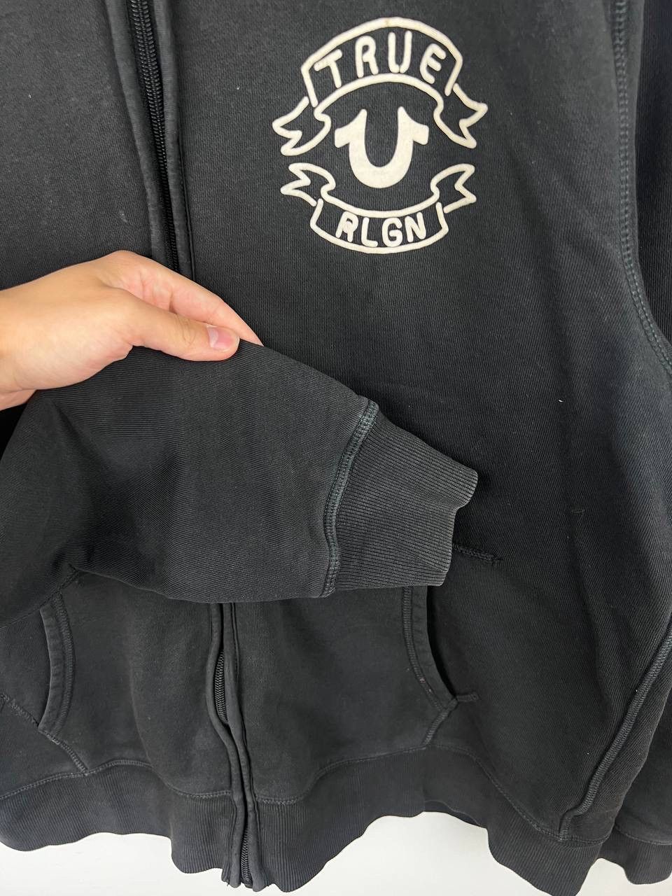 True Religion True Religion skulls streetwear zip hoodie size L Size US L / EU 52-54 / 3 - 6 Thumbnail