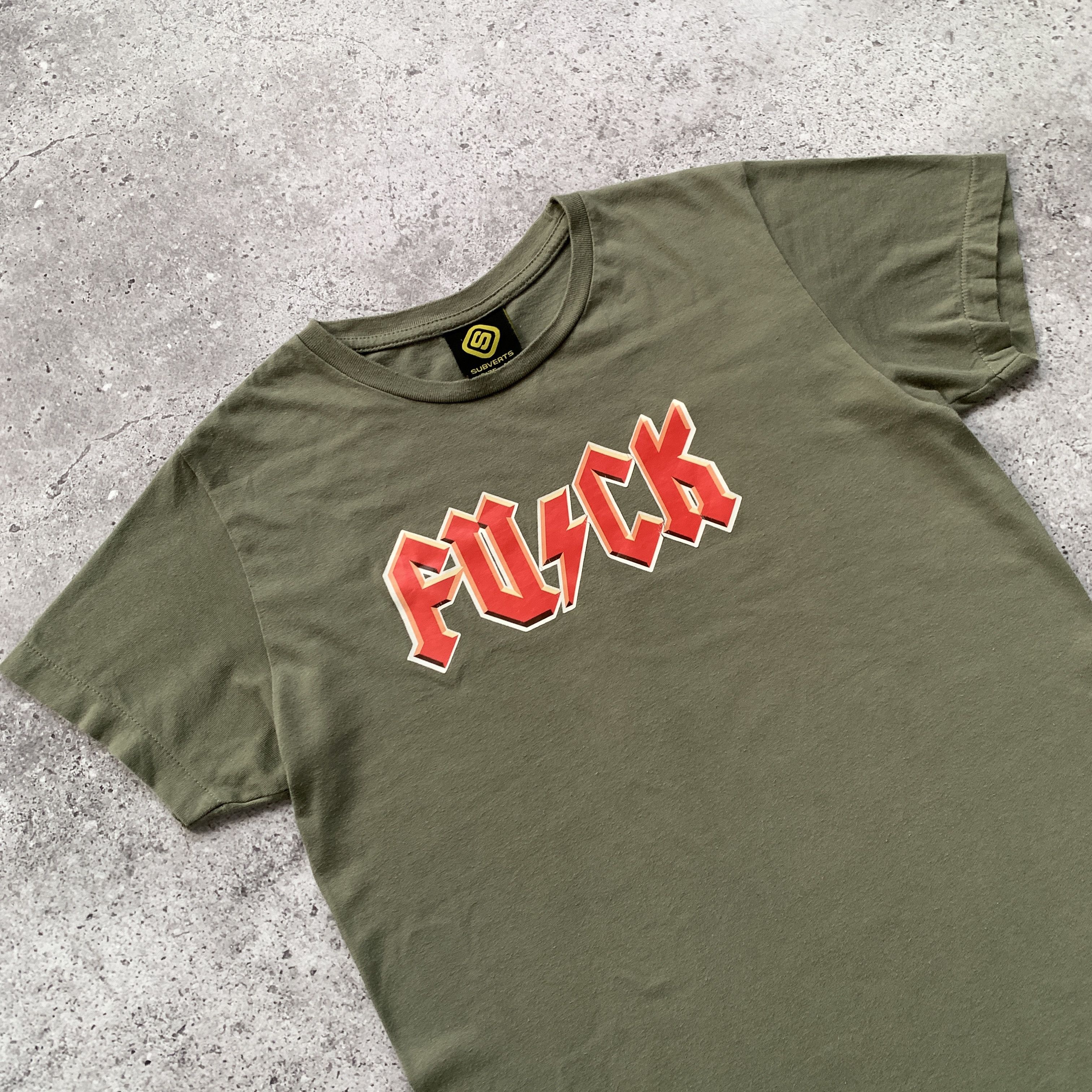 Vintage Vintage FU/CK 90s Graphic AC/DC Parody Olive Tee Shirt Size M / US 6-8 / IT 42-44 - 2 Thumbnail