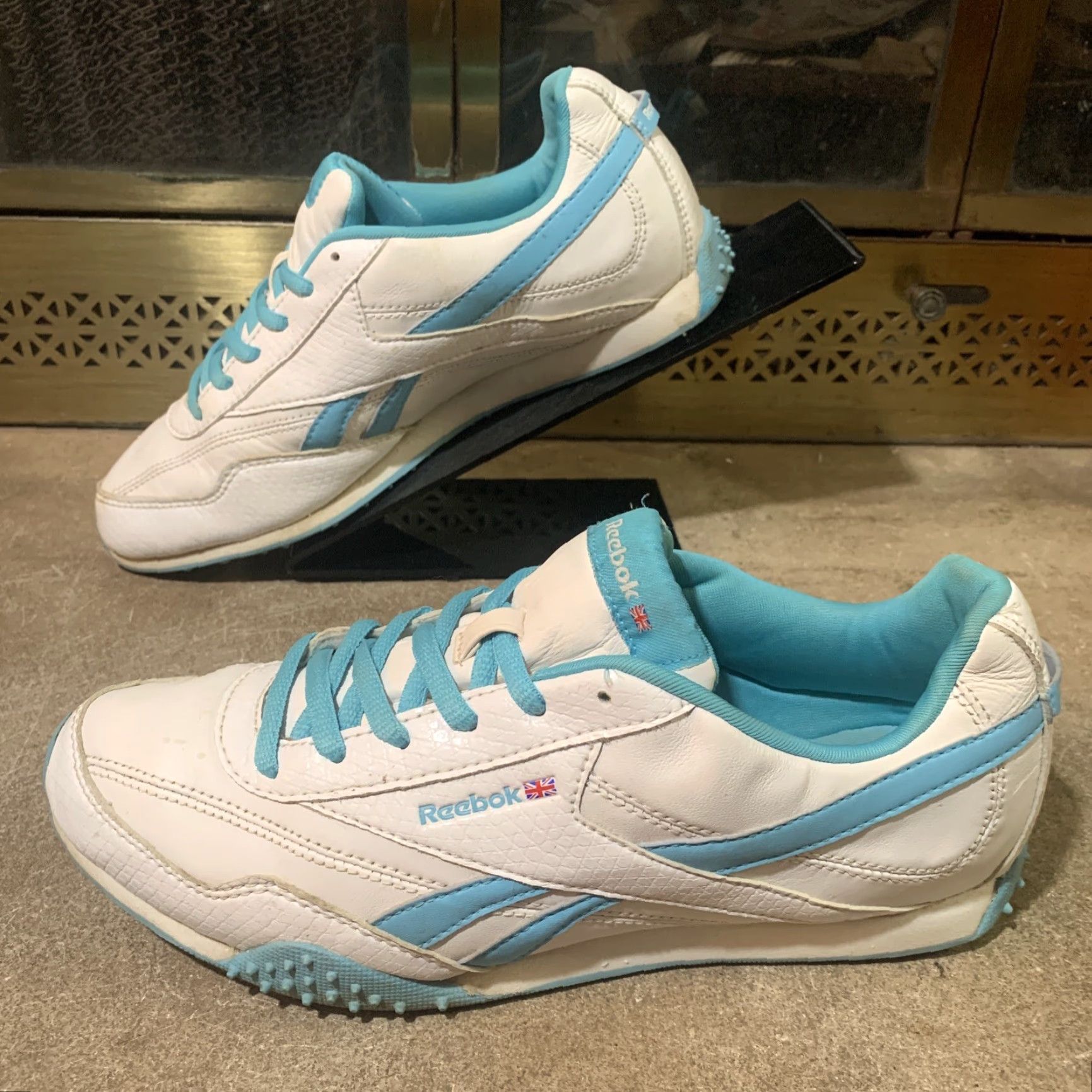 Reebok VINTAGE Reebok Princess Fitness Low Top Sneaker Mint Womens Sz 8.5 80s Classic Sneakers Size M / US 6-8 / IT 42-44 - 2 Thumbnail