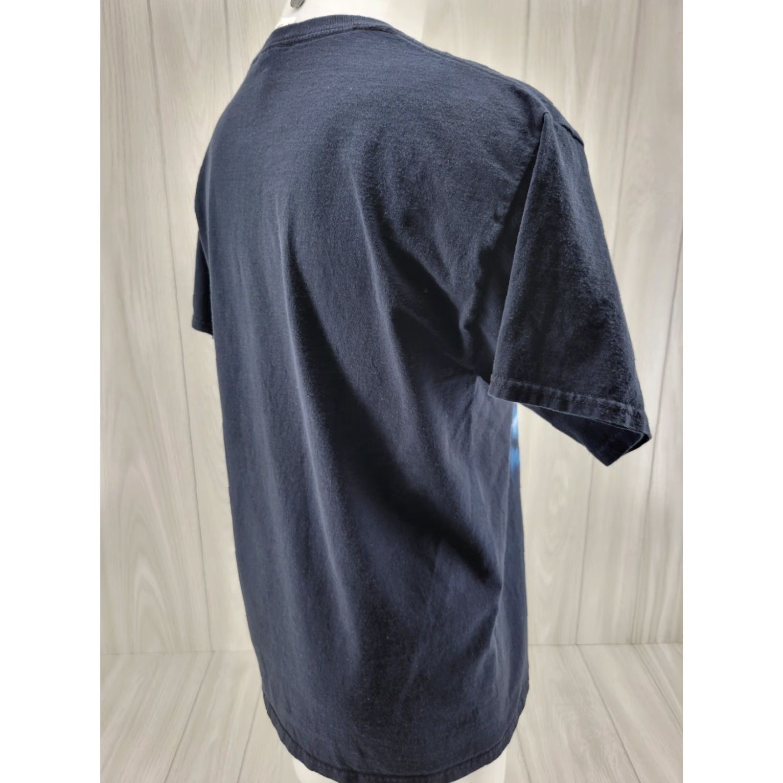Fruit Of The Loom VINTAGE Wolf Half Face Shirt Men’s Large Black Fruit of The Loom Glowing Eye Shirt Size US L / EU 52-54 / 3 - 7 Thumbnail