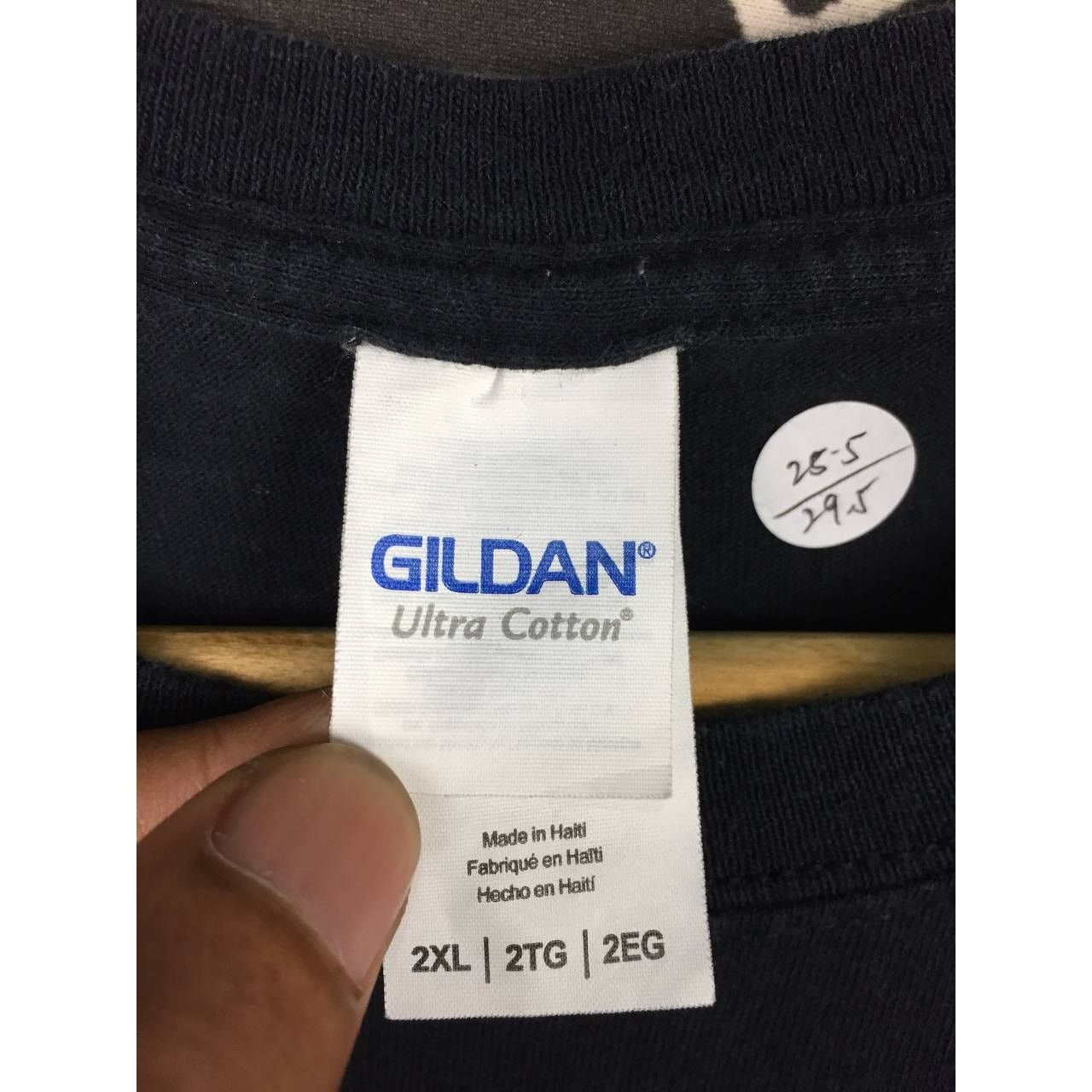 Gildan I'm A Gunaholic On The Road To Recovery SpeakUp4America Tee Size US XXL / EU 58 / 5 - 9 Thumbnail