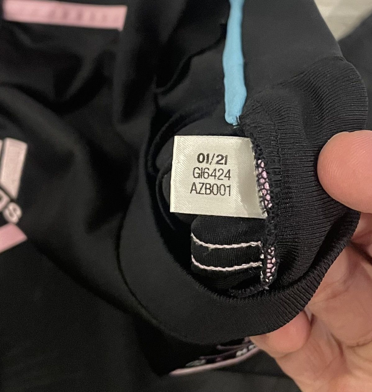 Adidas Adidas 2021/23 Inter Miami Soccer Jersey Men’s Size Medium Size US M / EU 48-50 / 2 - 4 Thumbnail