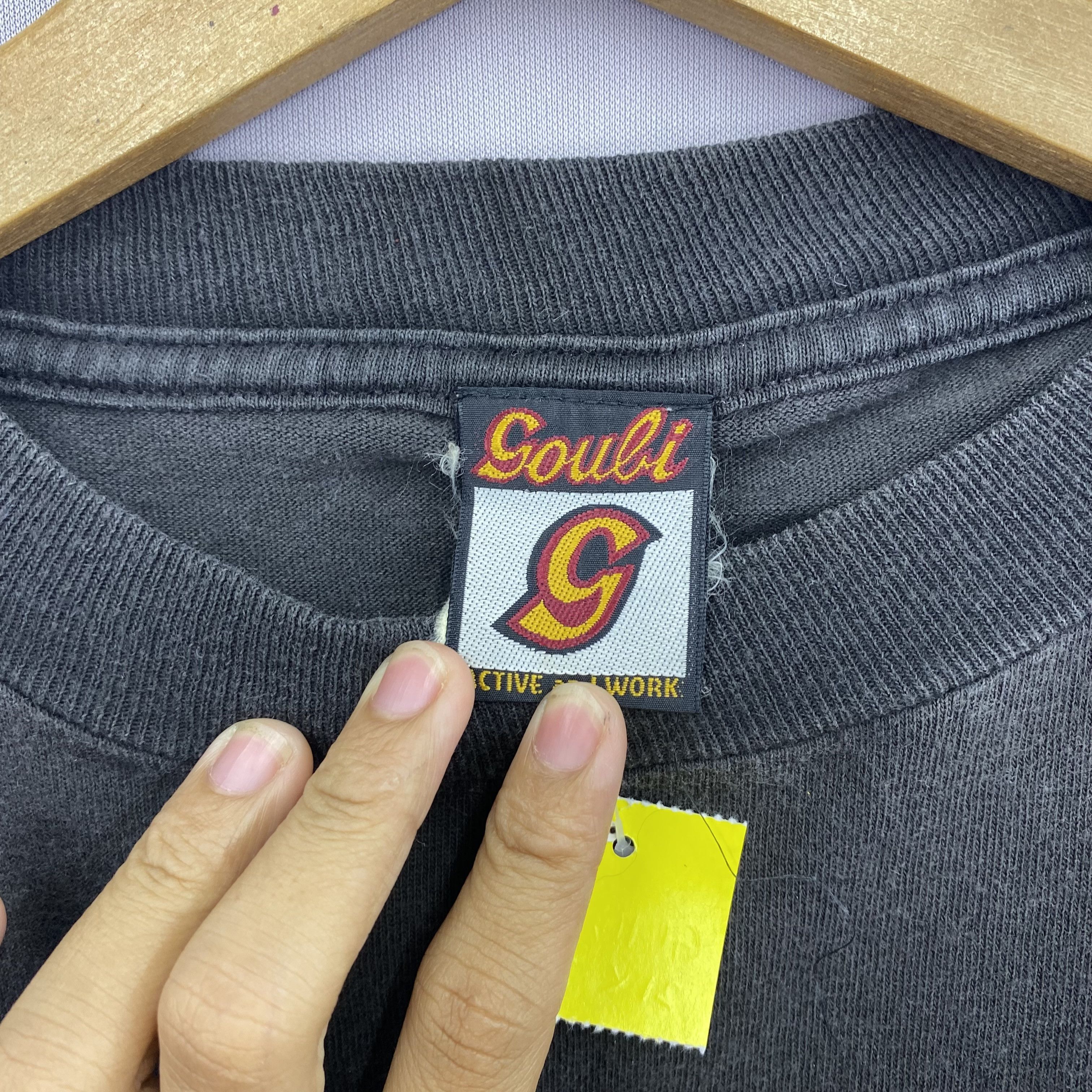 Vintage Vintage 90s Goubi T-Shirt Skateboarding Surf Streetwear Tee Size US L / EU 52-54 / 3 - 6 Thumbnail