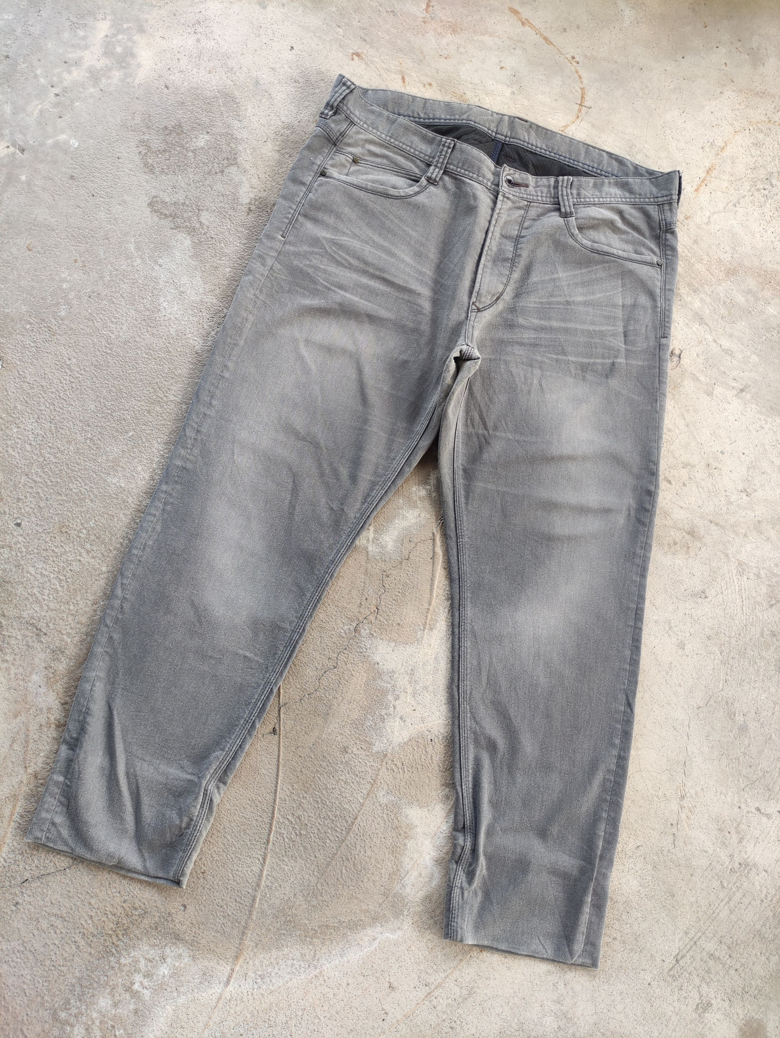 Japanese Brand Vintage Japanese Jean Distressed Faded Pants Size US 40 / EU 56 - 2 Thumbnail