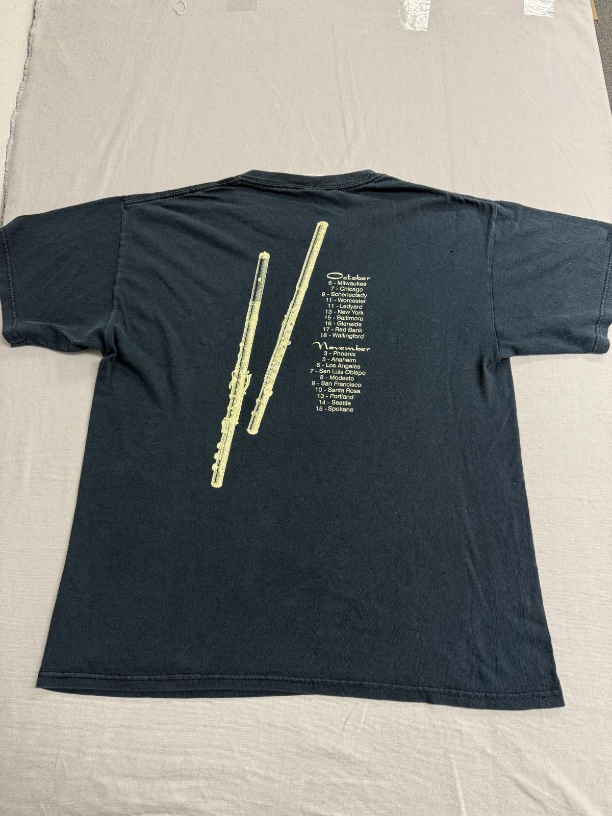 Gildan Ian Anderson Flute Tour T-shirt - Jethro Tull Flutes Tee L Size US L / EU 52-54 / 3 - 2 Thumbnail