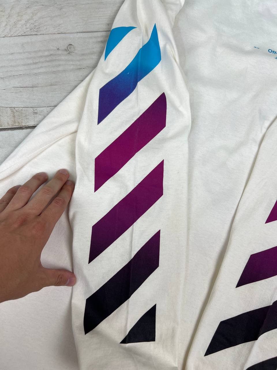 Off-White Off-White Diagonal Gradient Long Sleeve Tee Size US M / EU 48-50 / 2 - 11 Thumbnail