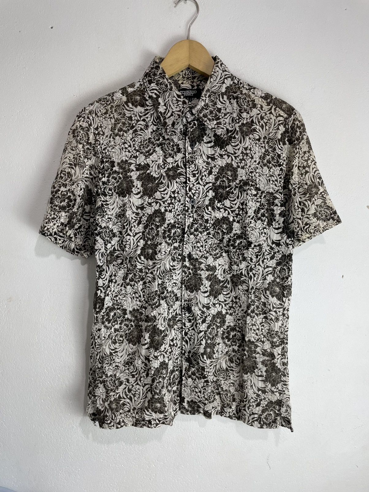 Tornado Mart Gothic Floral Transparent shirt Size L / US 10 / IT 46 - 1 Thumbnail