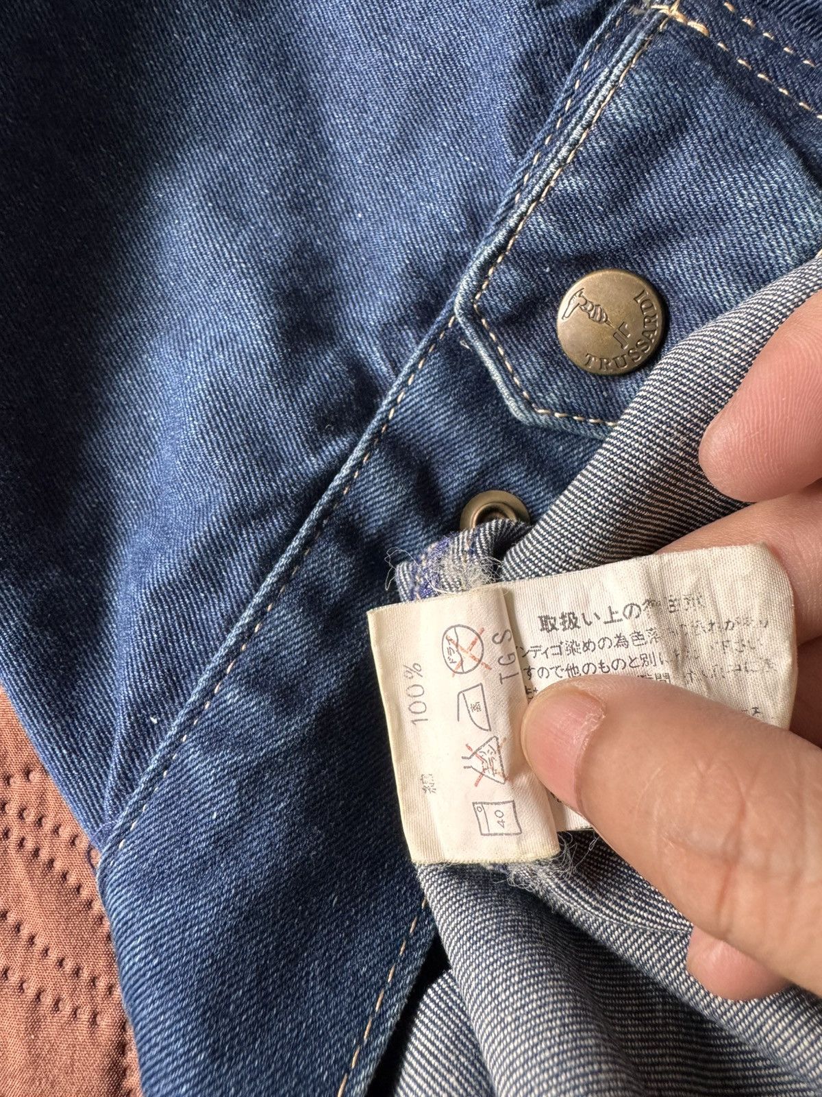 Trussardi Vintage trusardi denim jacket Dual Pointed Flap Pockets Size US M / EU 48-50 / 2 - 10 Thumbnail