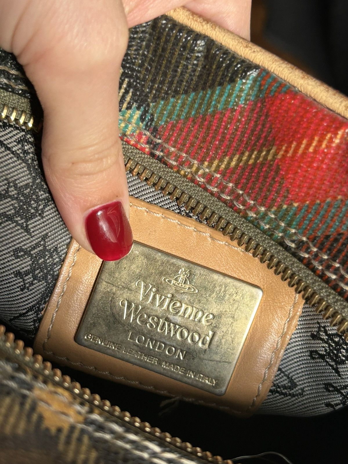 Vivienne Westwood VINTAGE Vivienne Westwood Derby Crossbody Bag & ID Tag Size ONE SIZE - 3 Thumbnail