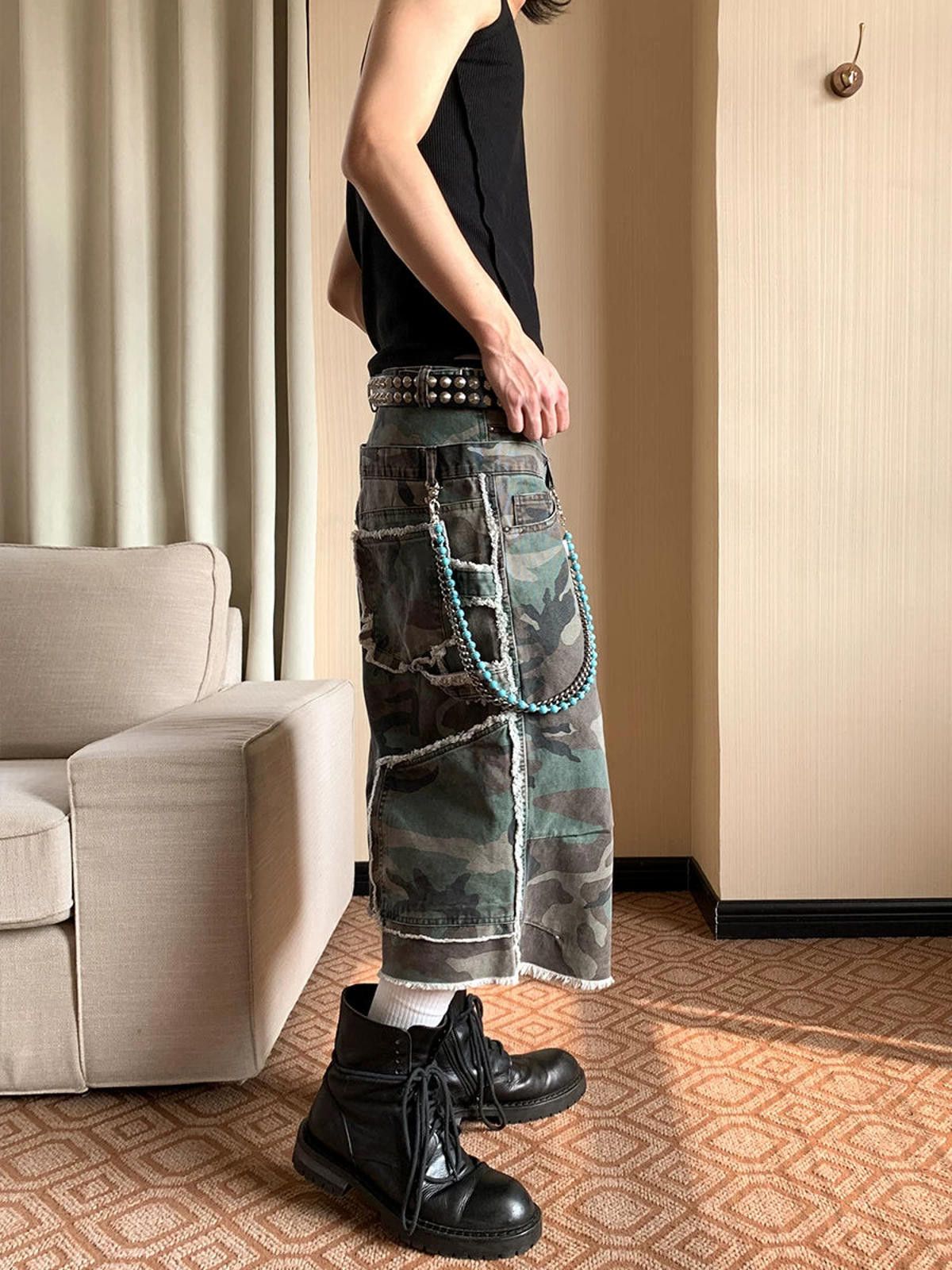 Other Camo Denim Fake Two-Piece Destroyed Cargo Jorts Size US 32 / EU 48 - 2 Thumbnail