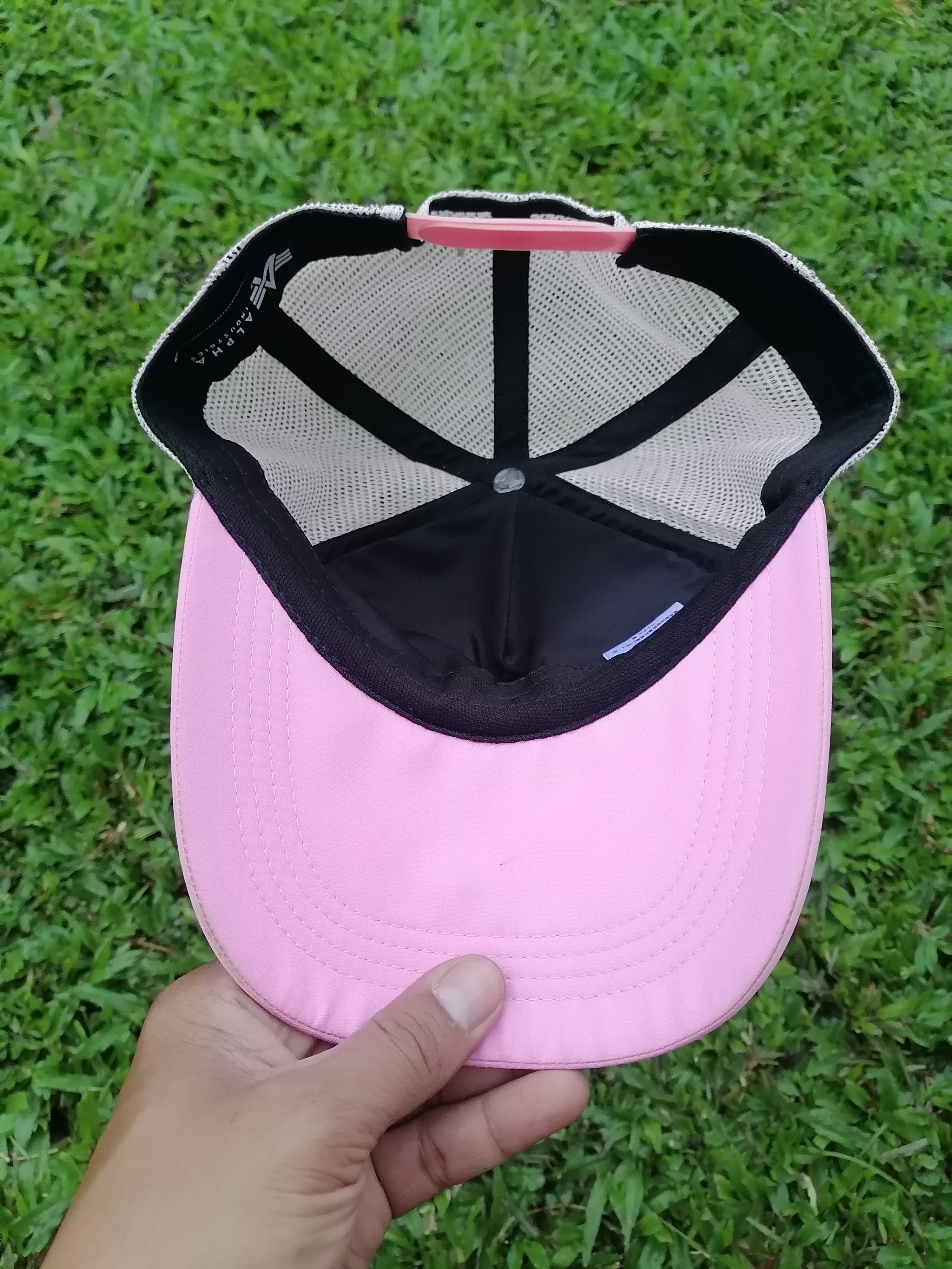 Alpha Industries Alpha Industries Sukajan Style Eagle & Dragon Trucker Caps Size ONE SIZE - 6 Thumbnail