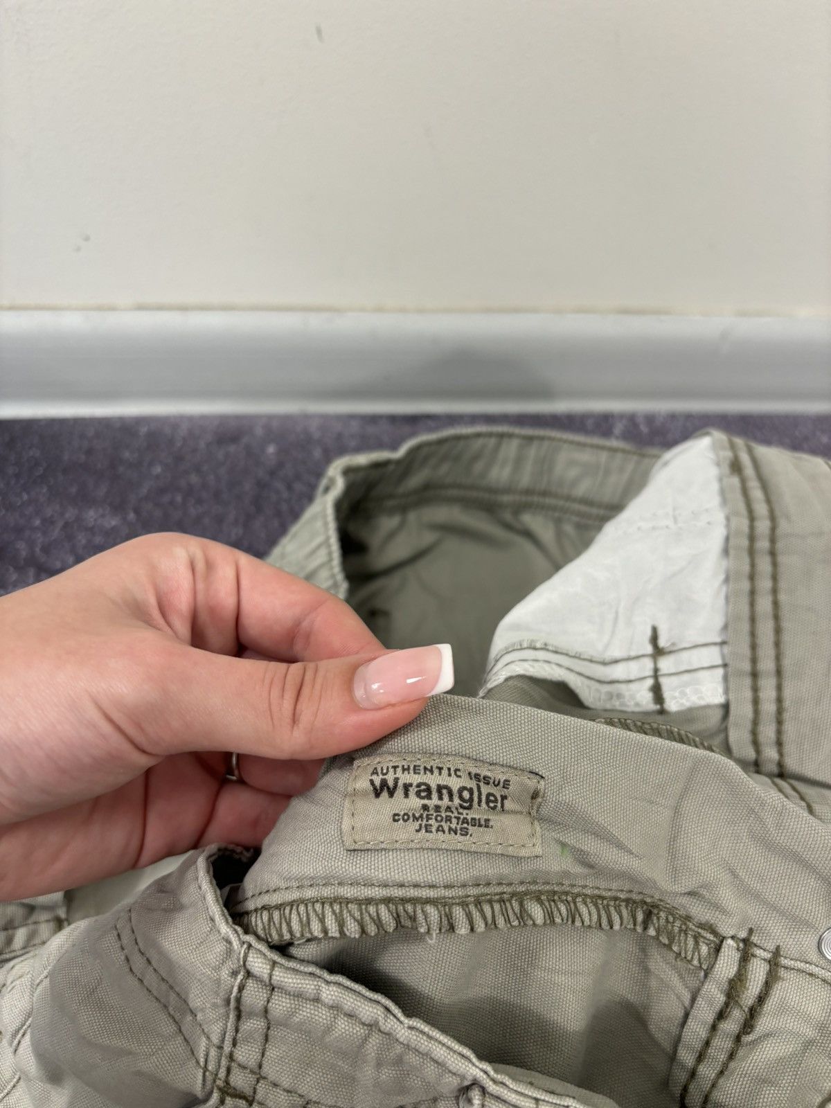 Vintage Vintage Wrangler Y2K Beige Military Utility Cargo Shorts Size US 34 / EU 50 - 10 Thumbnail