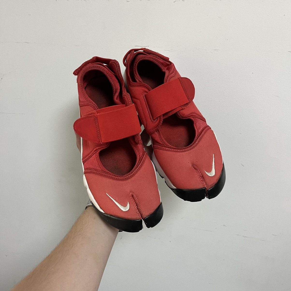 Nike Nike rift vintage sneakers sandals red Size US 9 / EU 42 - 1 Thumbnail