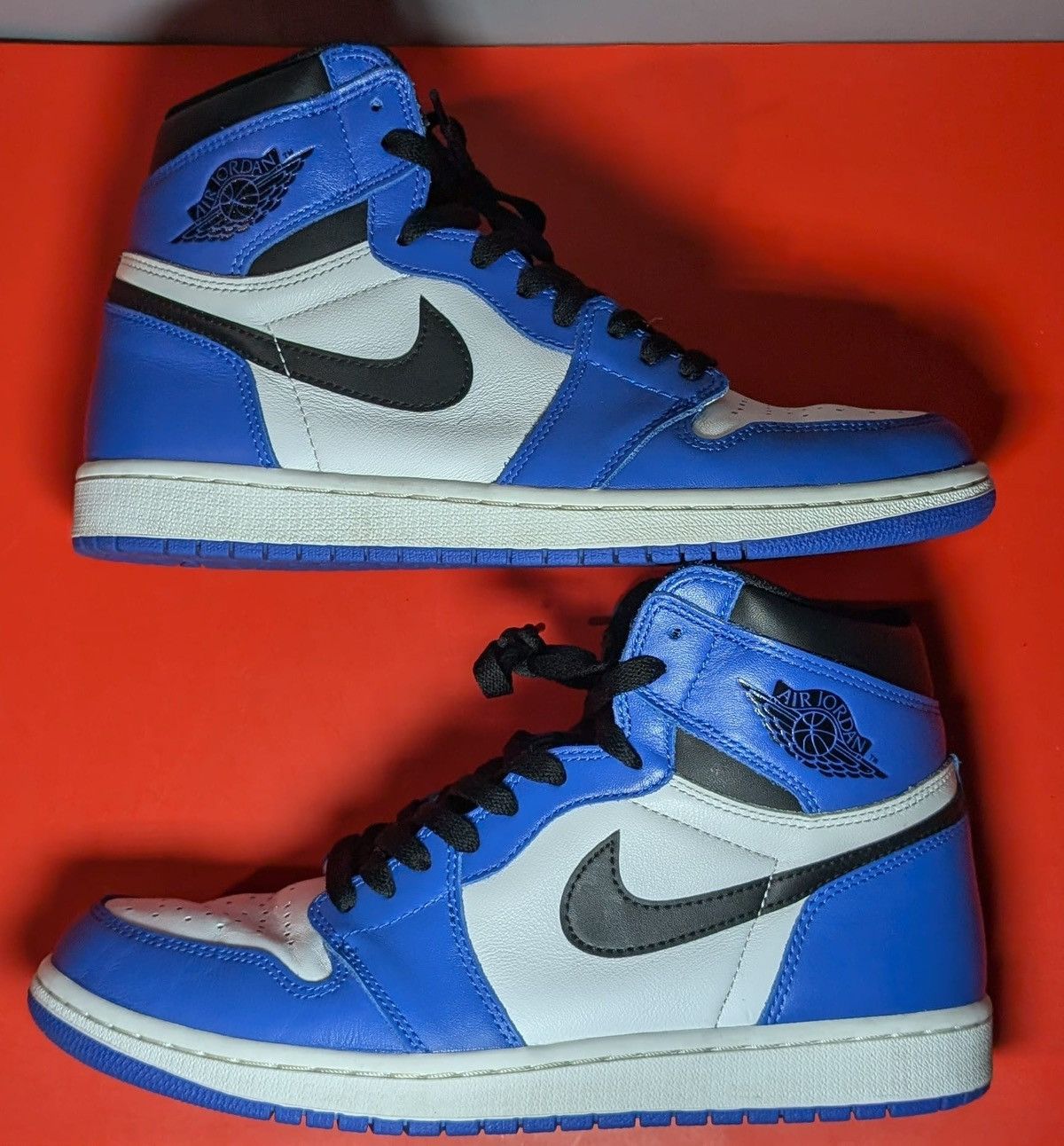 Jordan Brand Size 10 - Jordan 1 Retro High OG Game Royal 2018 Size US 10 / EU 43 - 3 Thumbnail