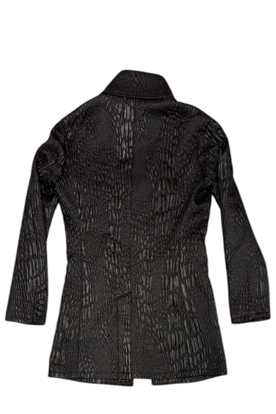 Tornado Mart Tornado Mart alligator textured vampire light overcoat Size US M / EU 48-50 / 2 - 6 Thumbnail