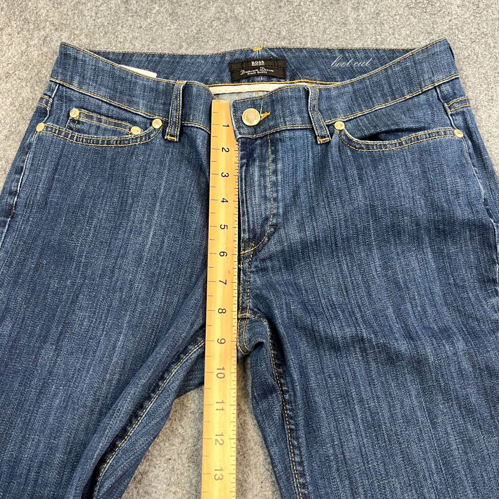 Hugo Boss HUGO BOSS Jeans Bootcut Womens 30 32 Blue Rinse Logo Stretch Easy Care Pockets Low Rise Denim Size 32" / US 10 / IT 46 - 6 Thumbnail